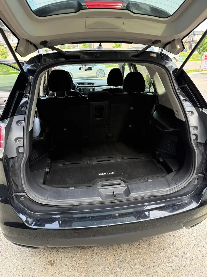 Nissan Rogue снимка Nissan Rogue