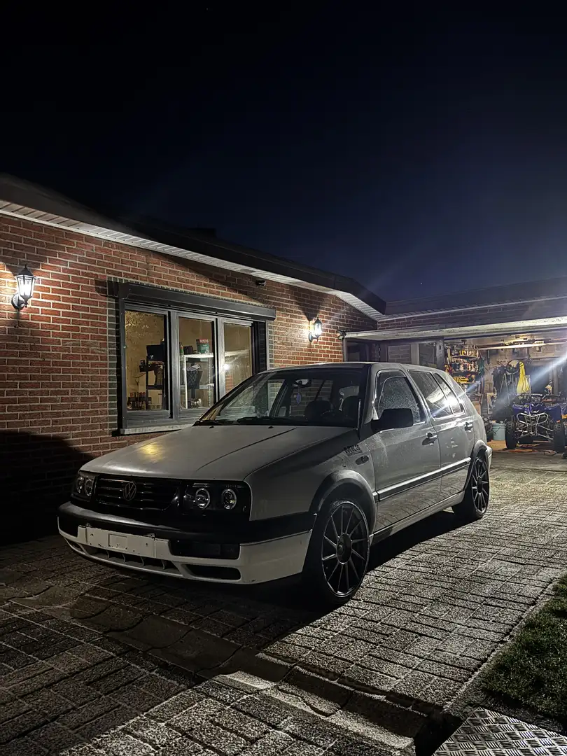 Volkswagen Golf golf 3 1.8 - 2