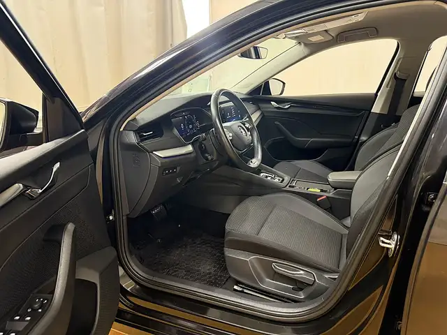 Skoda Octavia view 11