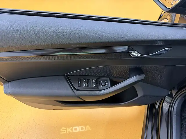 Skoda Octavia view 27