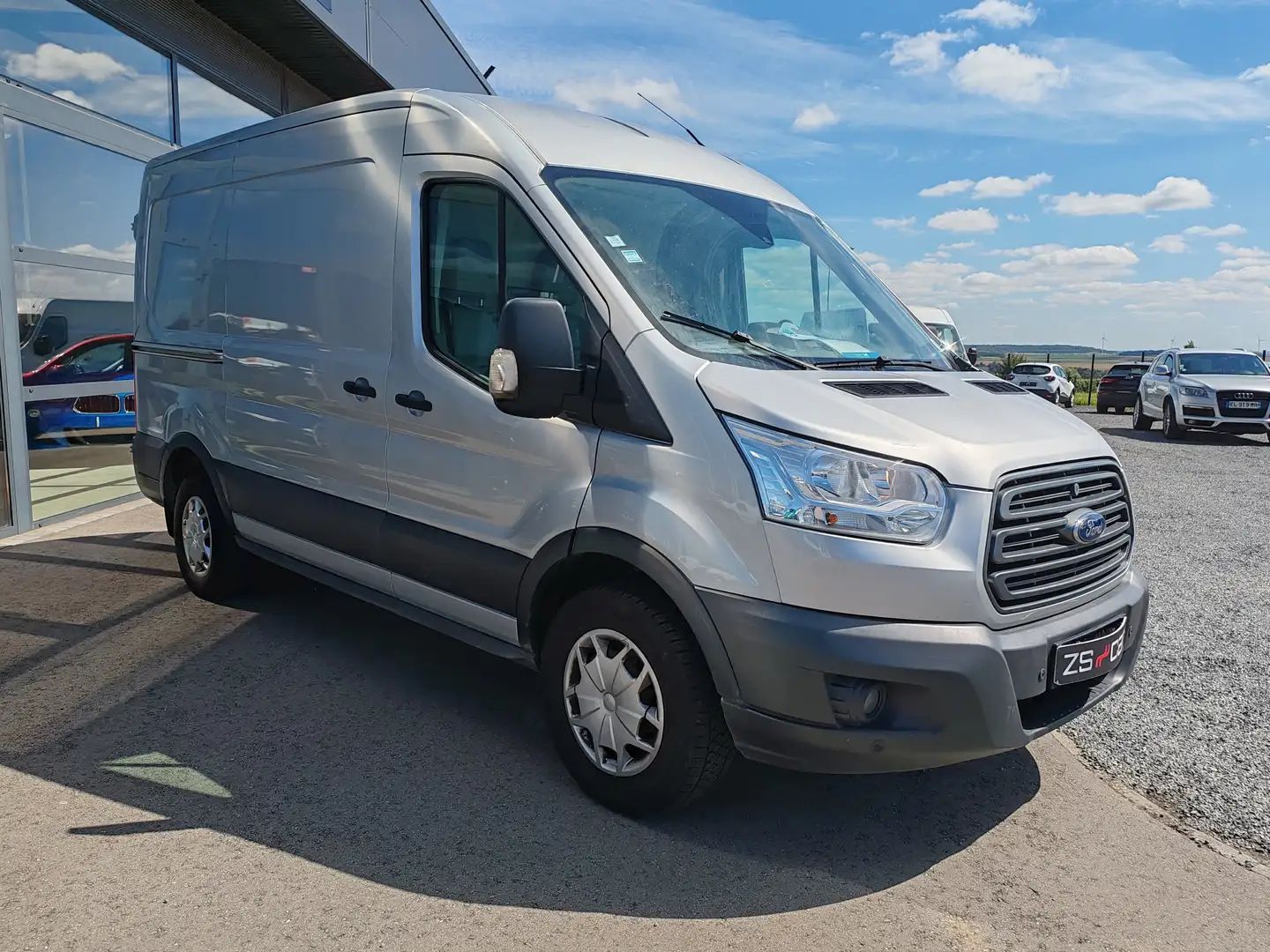 Ford Transit FOURGON T350 L2H2 2.0 TDCI 130 TREND BUSINESS Šedá - 2