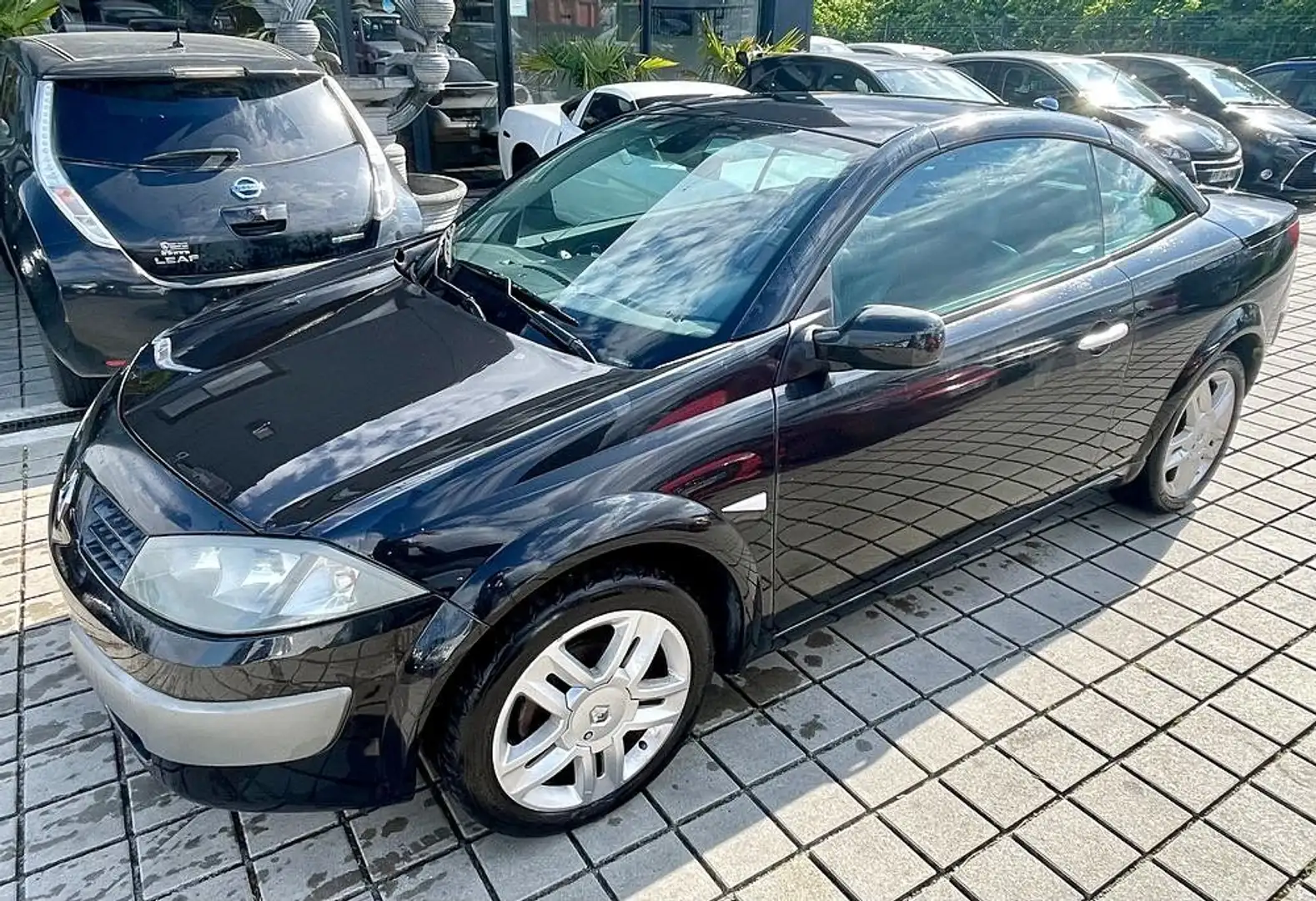Renault Megane II Coupé-Cabriolet 1.9 dCi 1870cm3 120cv Чорний - 2