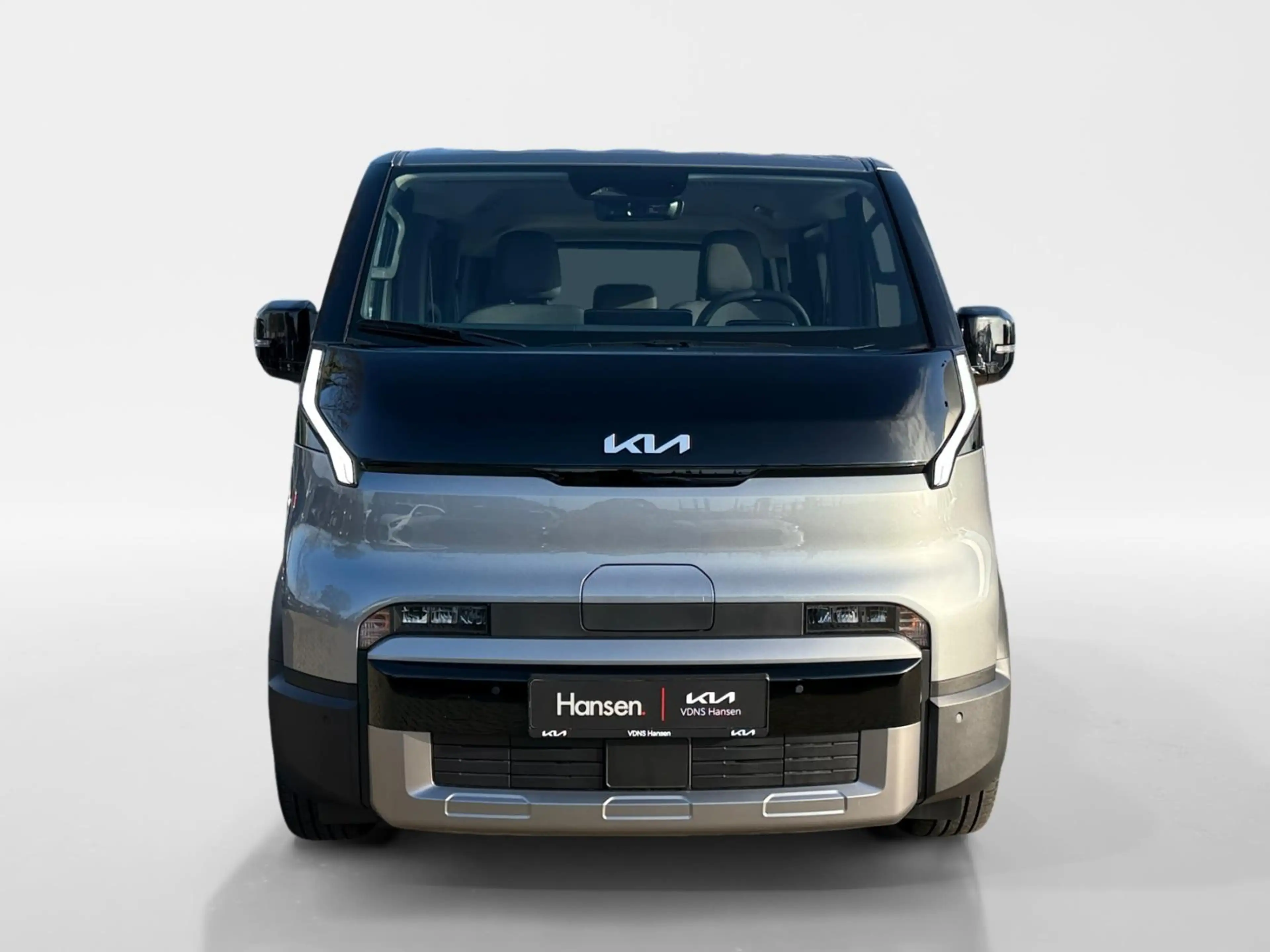 Kia PV5 Passenger 71.2 kWh Plus L2H1 Privacy Glass — photo 10