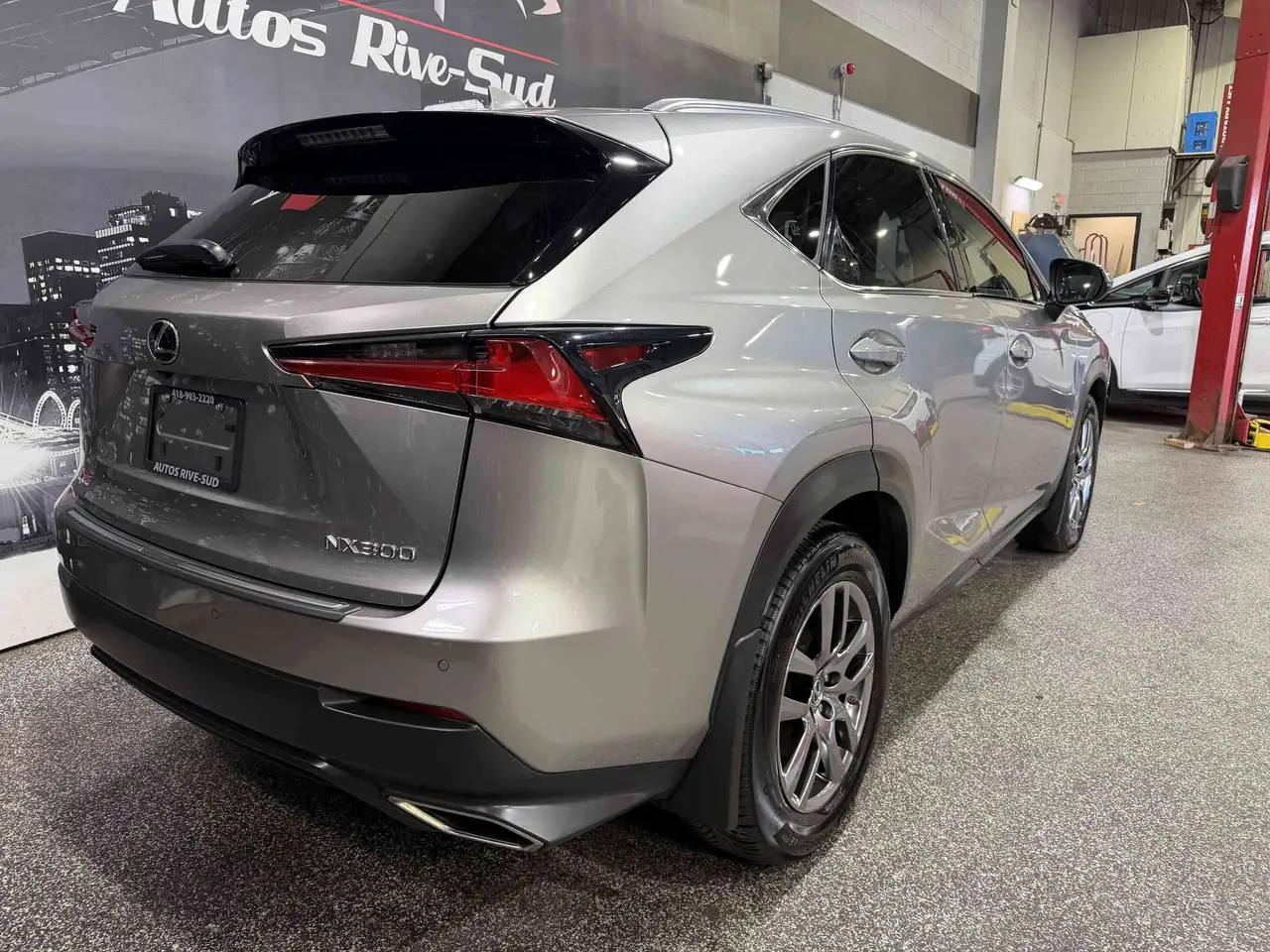 Lexus NX снимка Lexus NX