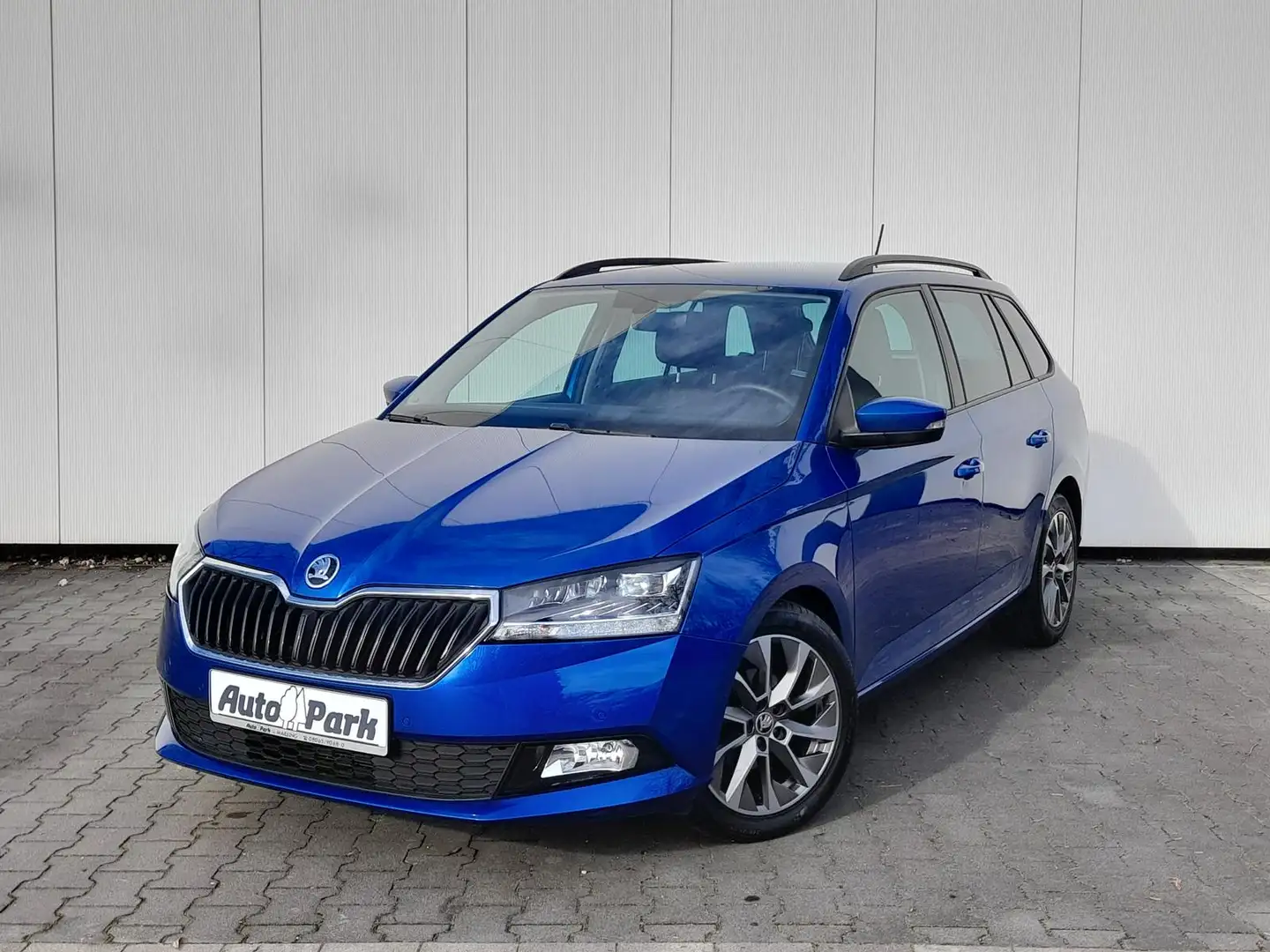 Skoda Fabia Combi Best of SMARTLINK~LED~NAVI~SHZ~2xPDC Blu/Azzurro - 2