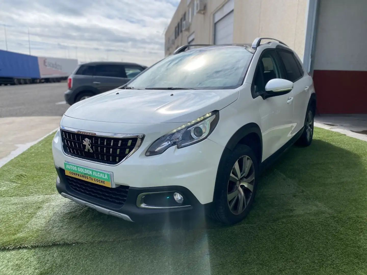 Peugeot 2008 1.6 BlueHDI Allure 100 - 1