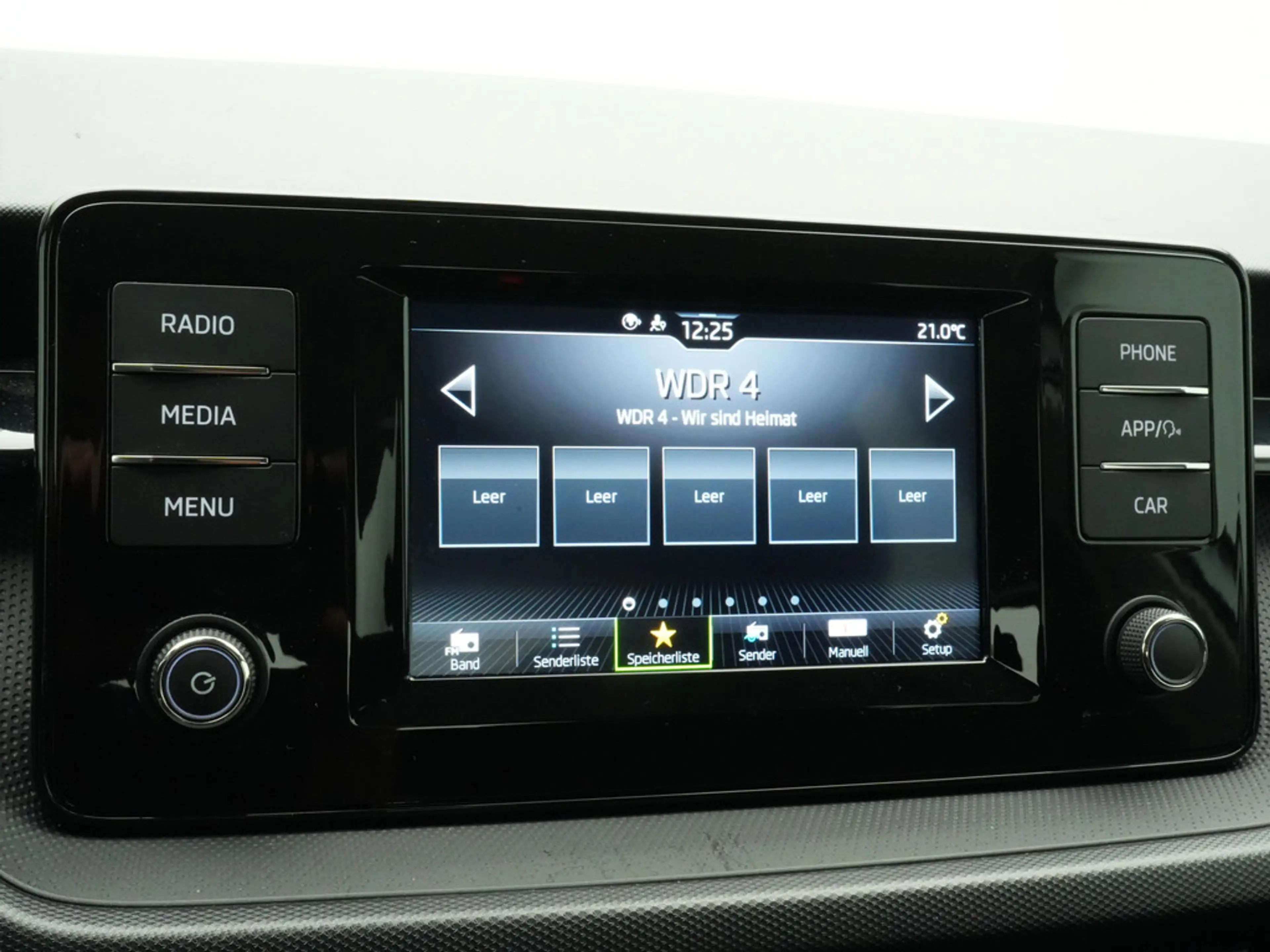 Skoda Fabia Active CARPLAY LED PDC KLIMA — photo 7