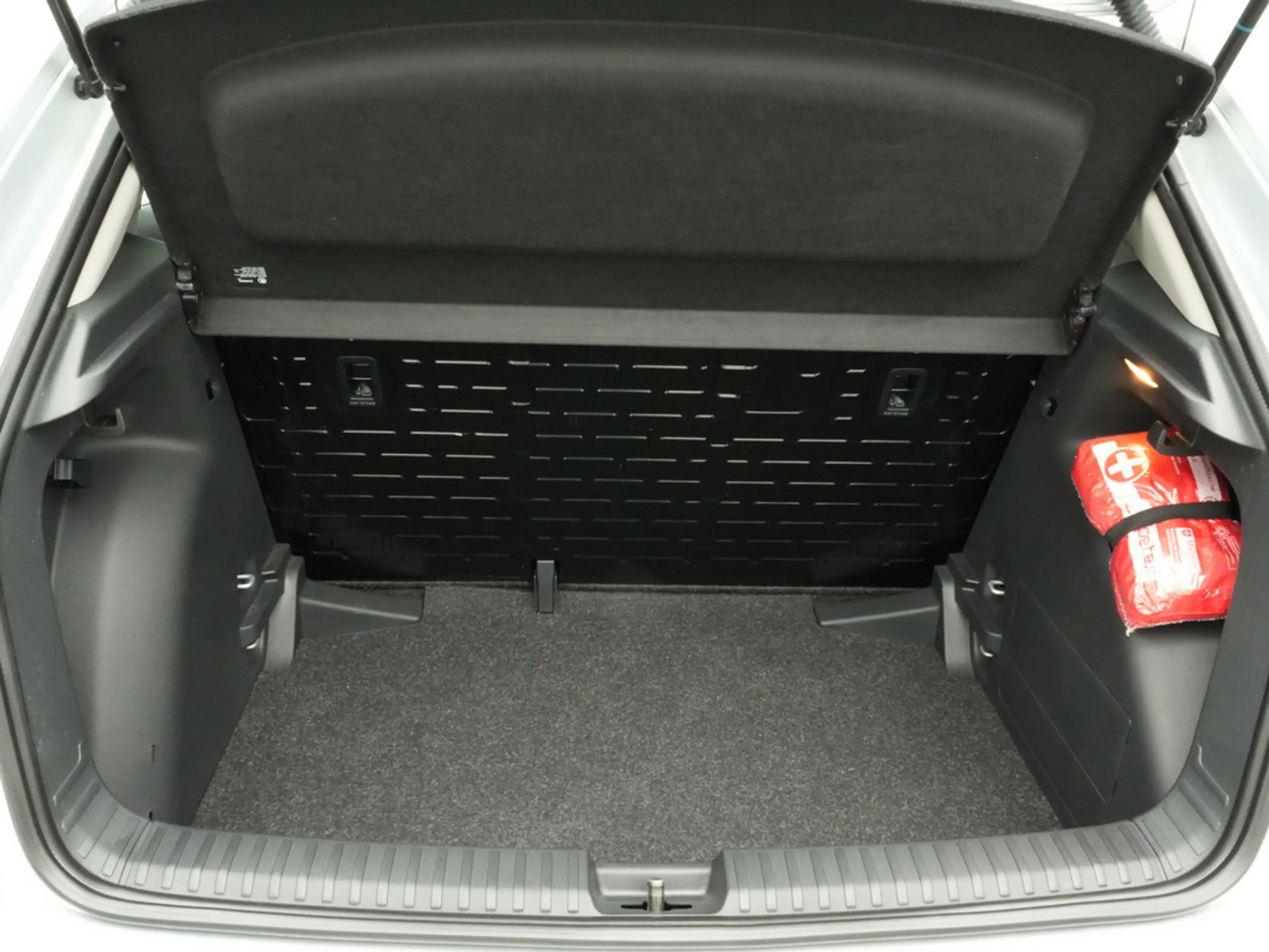 Skoda Fabia Active CARPLAY LED PDC KLIMA — photo 14
