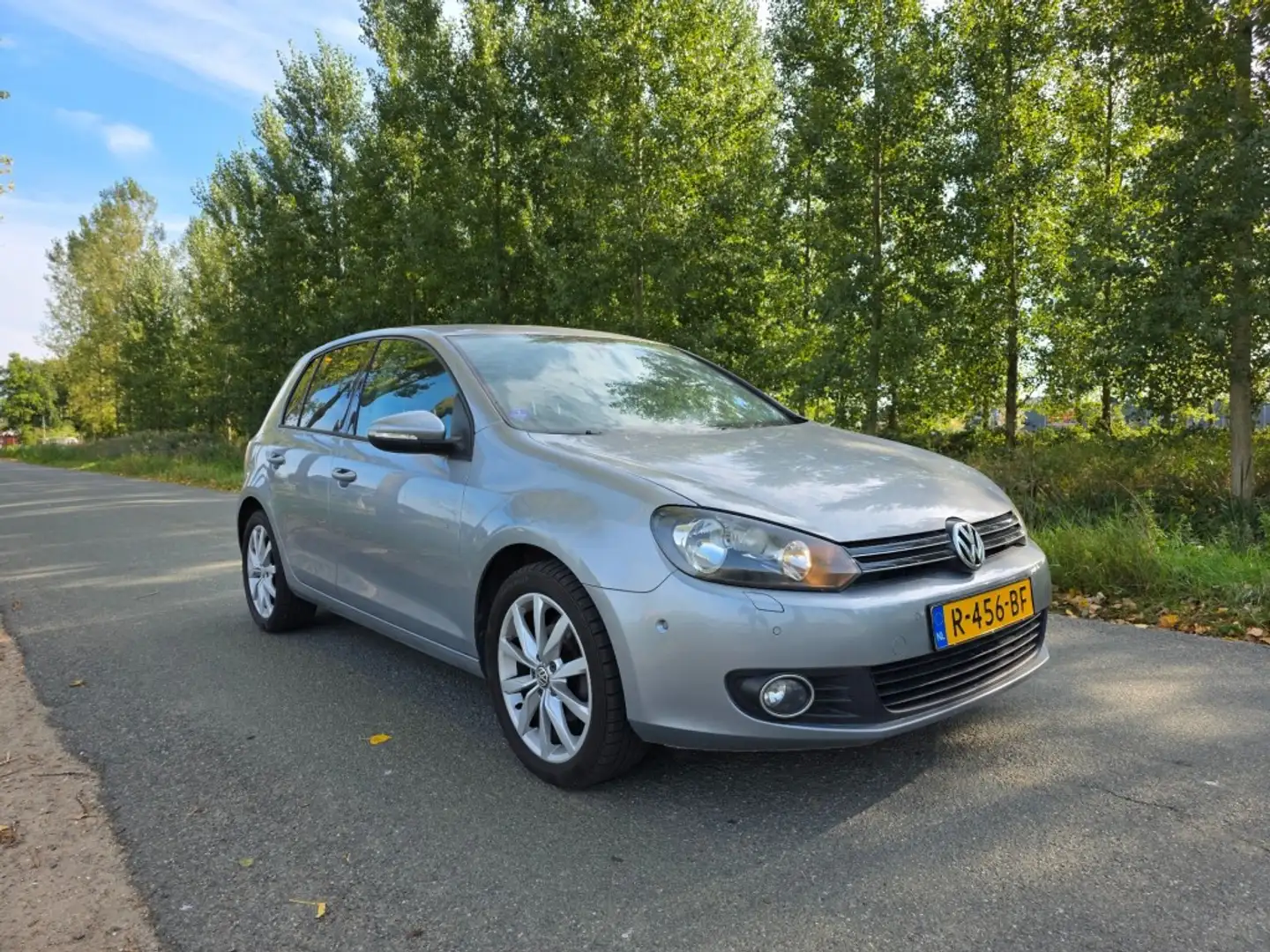 Volkswagen Golf 1.2 tsi comfortline Gris - 1
