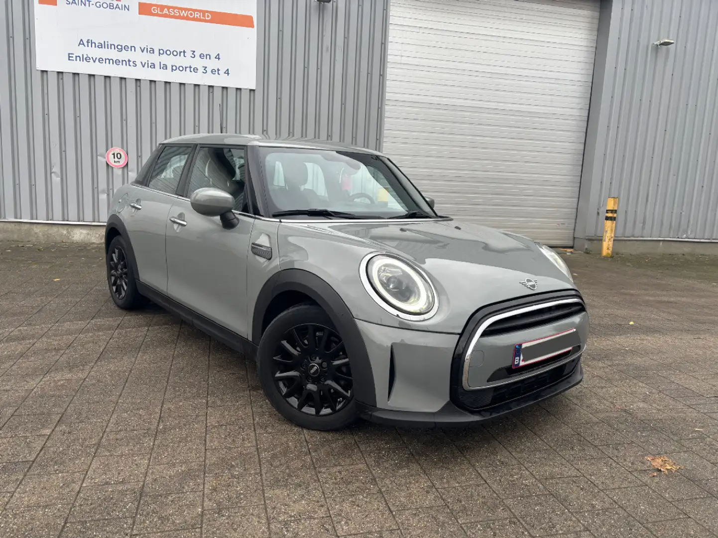 MINI Cooper Mini 1.5A Cooper OPF DCT Grijs - 2