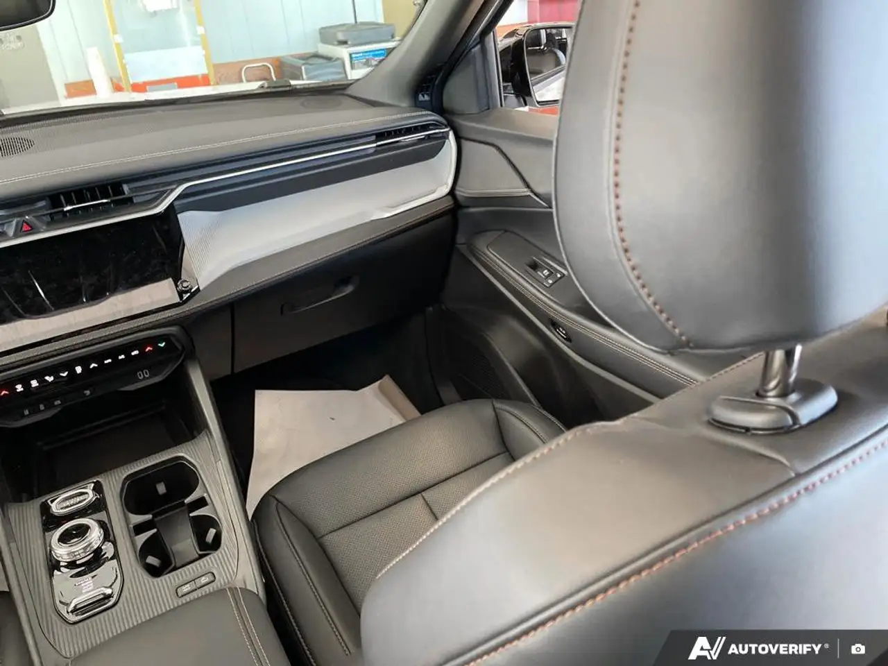 Jeep Cherokee снимка Jeep Cherokee
