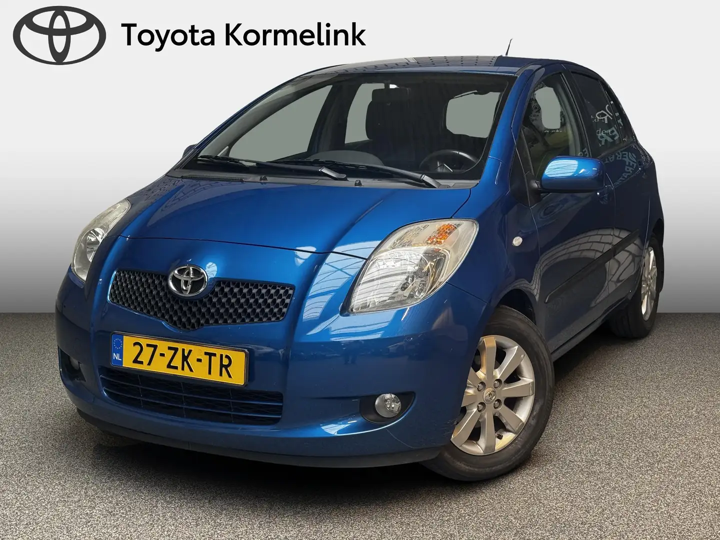 Toyota Yaris 1.3 VVTi Executive Blauw - 1