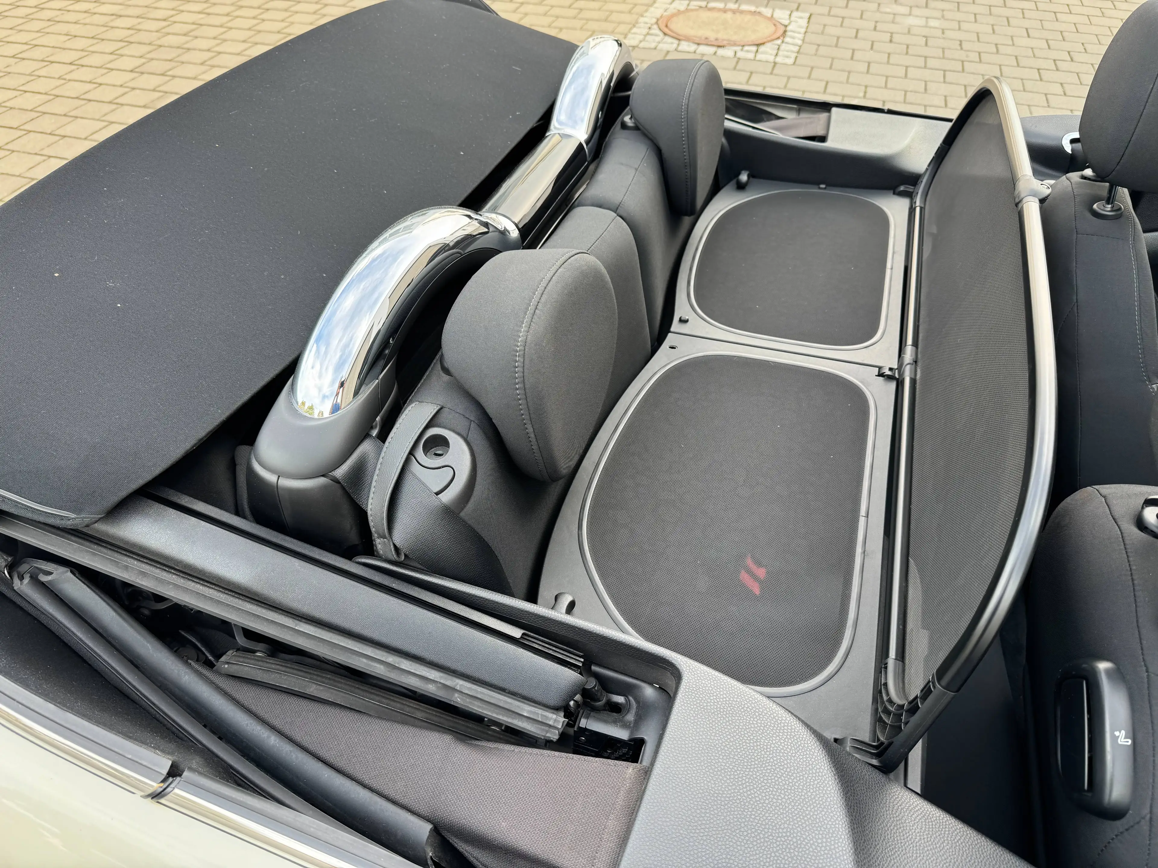 MINI Cooper Cabrio Cooper-Xenonscheinwerfer"Leder"Bluetooth"PDC — photo 12