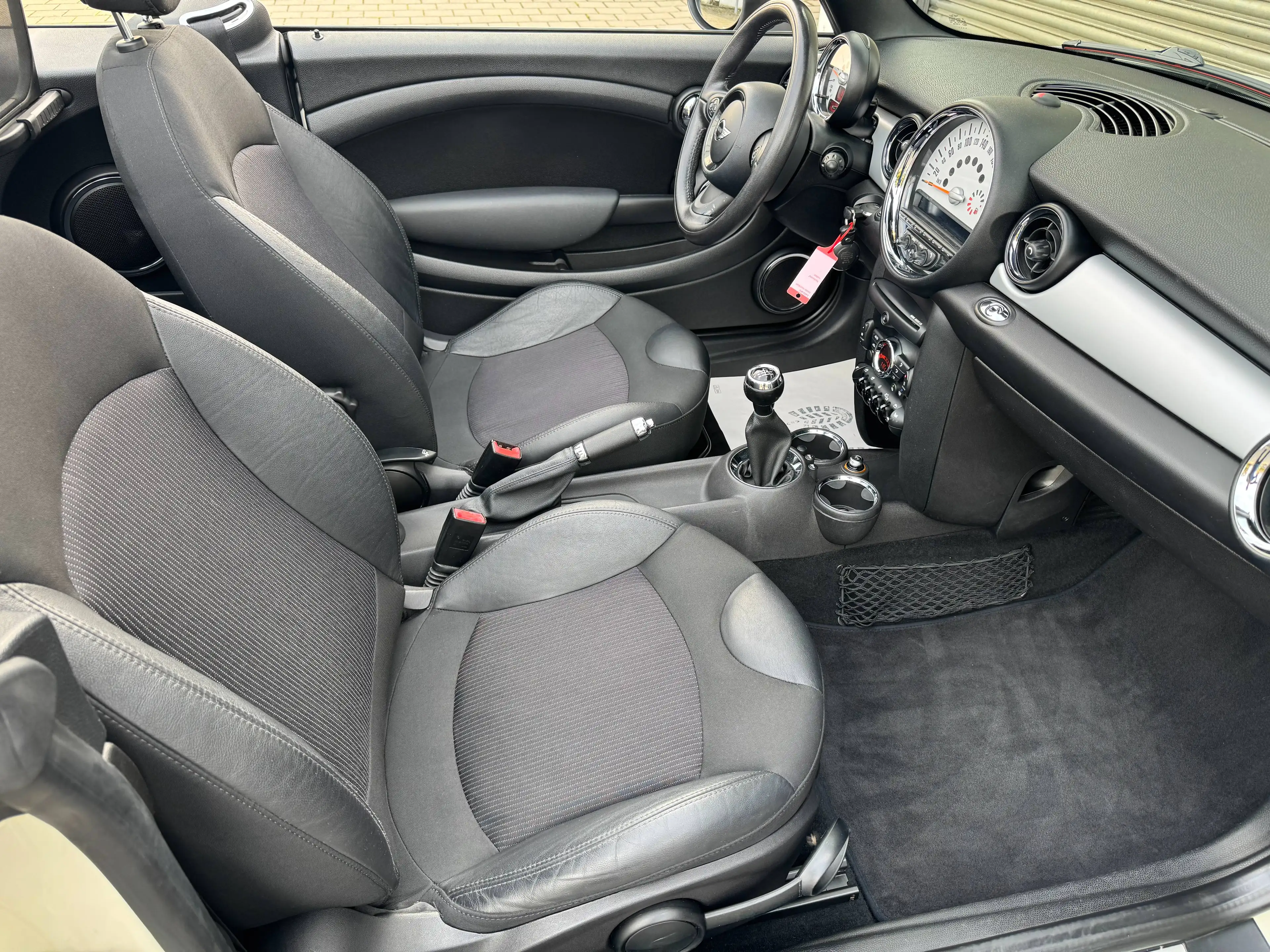 MINI Cooper Cabrio Cooper-Xenonscheinwerfer"Leder"Bluetooth"PDC — photo 13