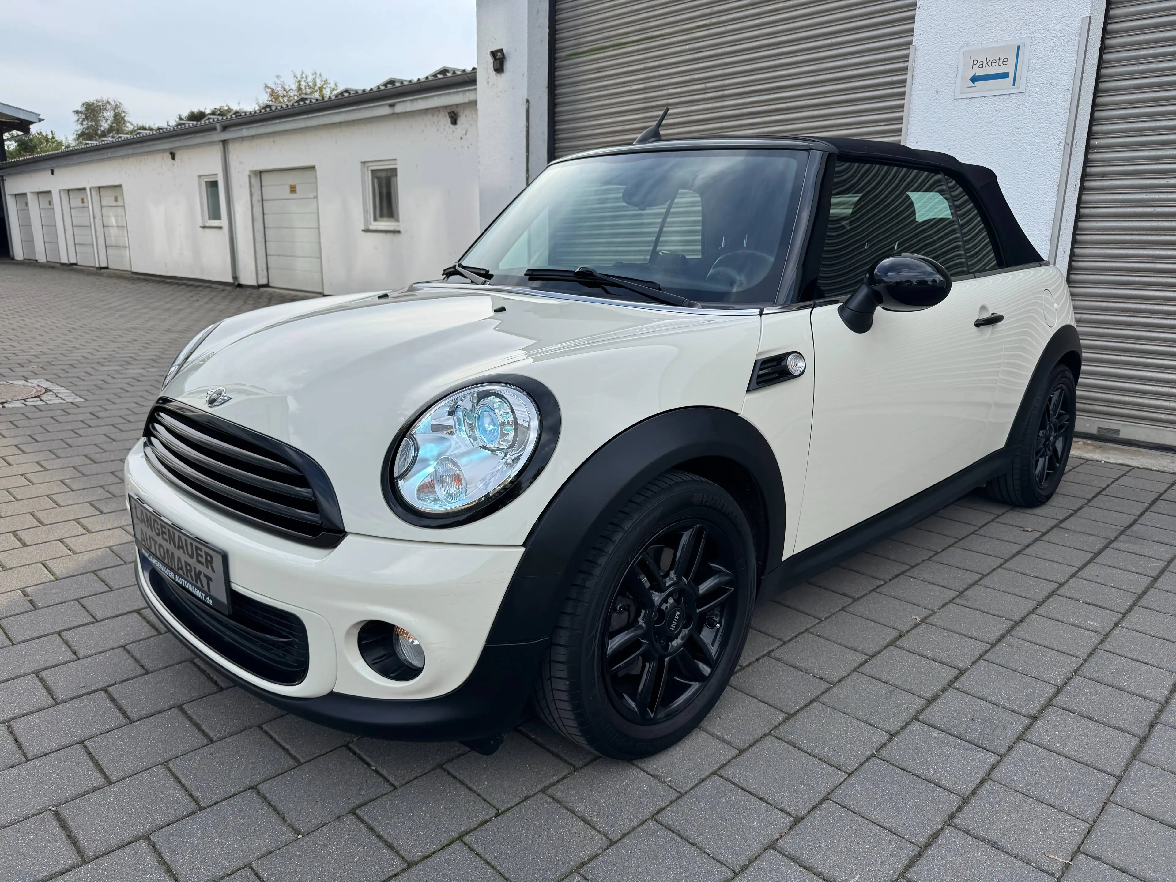 MINI Cooper Cabrio Cooper-Xenonscheinwerfer"Leder"Bluetooth"PDC — photo 5