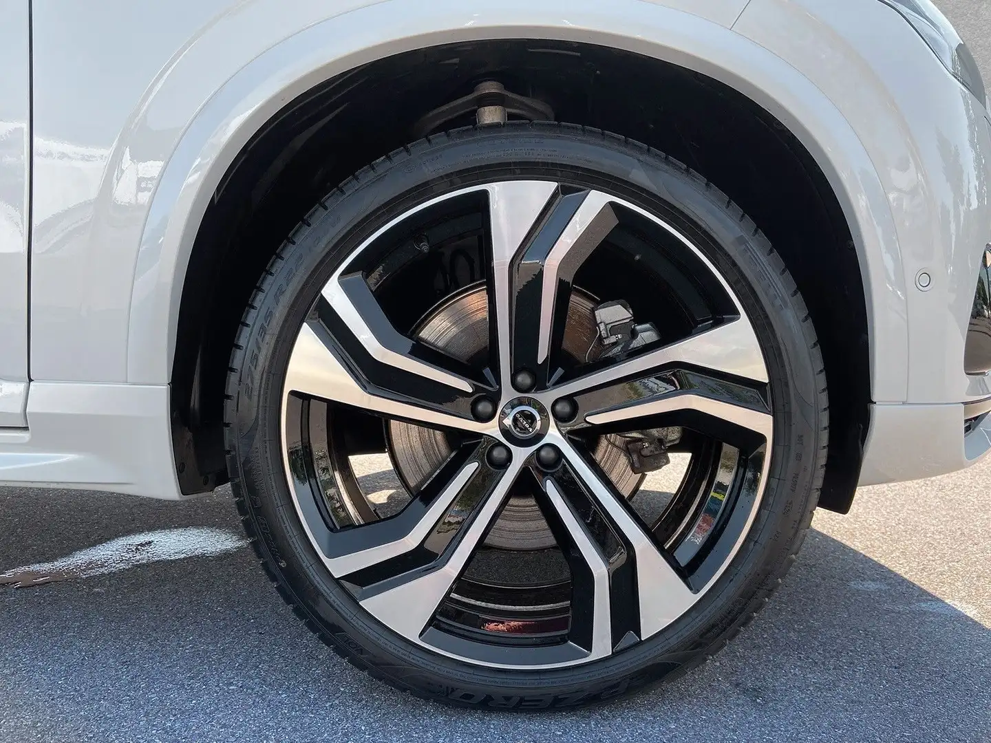 Volvo XC90 T8 AWD Recharge Ultra Dark 7-Sitzer ACC SD Weiß - 2