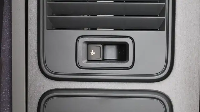 Volkswagen T6 California VW T6 California Beach eHybrid 180 kW 4M Ansicht 21