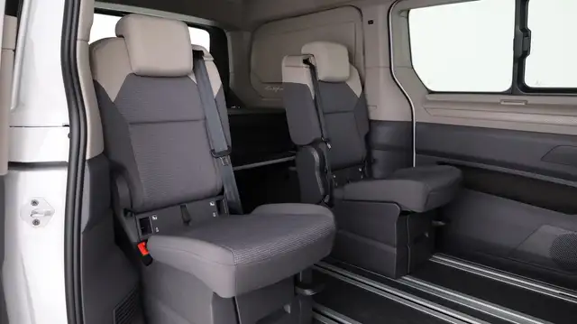 Volkswagen T6 California VW T6 California Beach eHybrid 180 kW 4M Ansicht 18