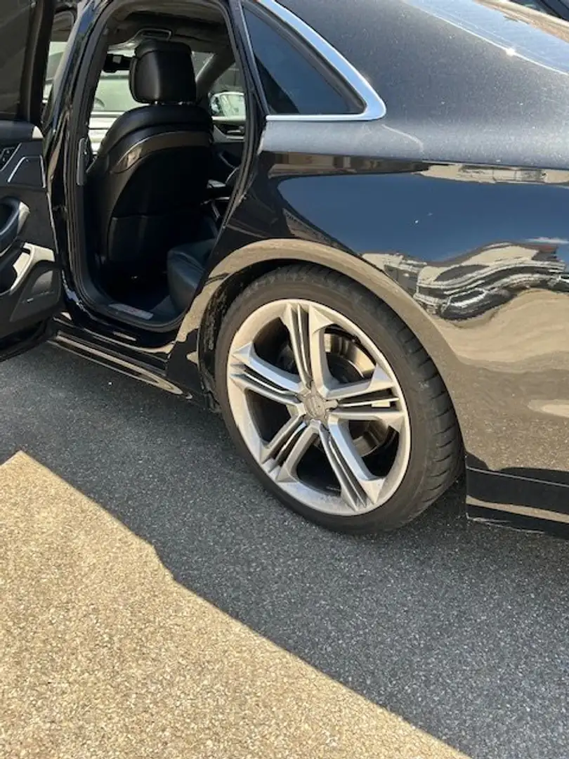 Audi S8 A8 Schwarz - 2