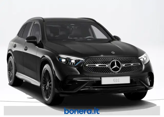 Mercedes-Benz GLC view 2