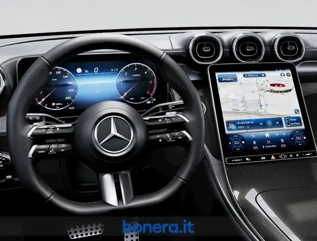 Mercedes-Benz GLC view 5
