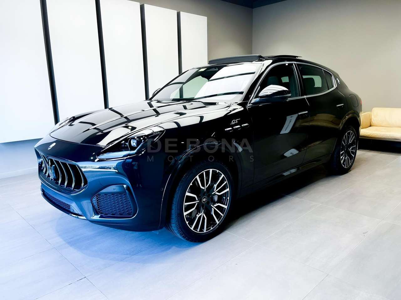 Maserati Grecale 2.0 mhev gt 300cv auto