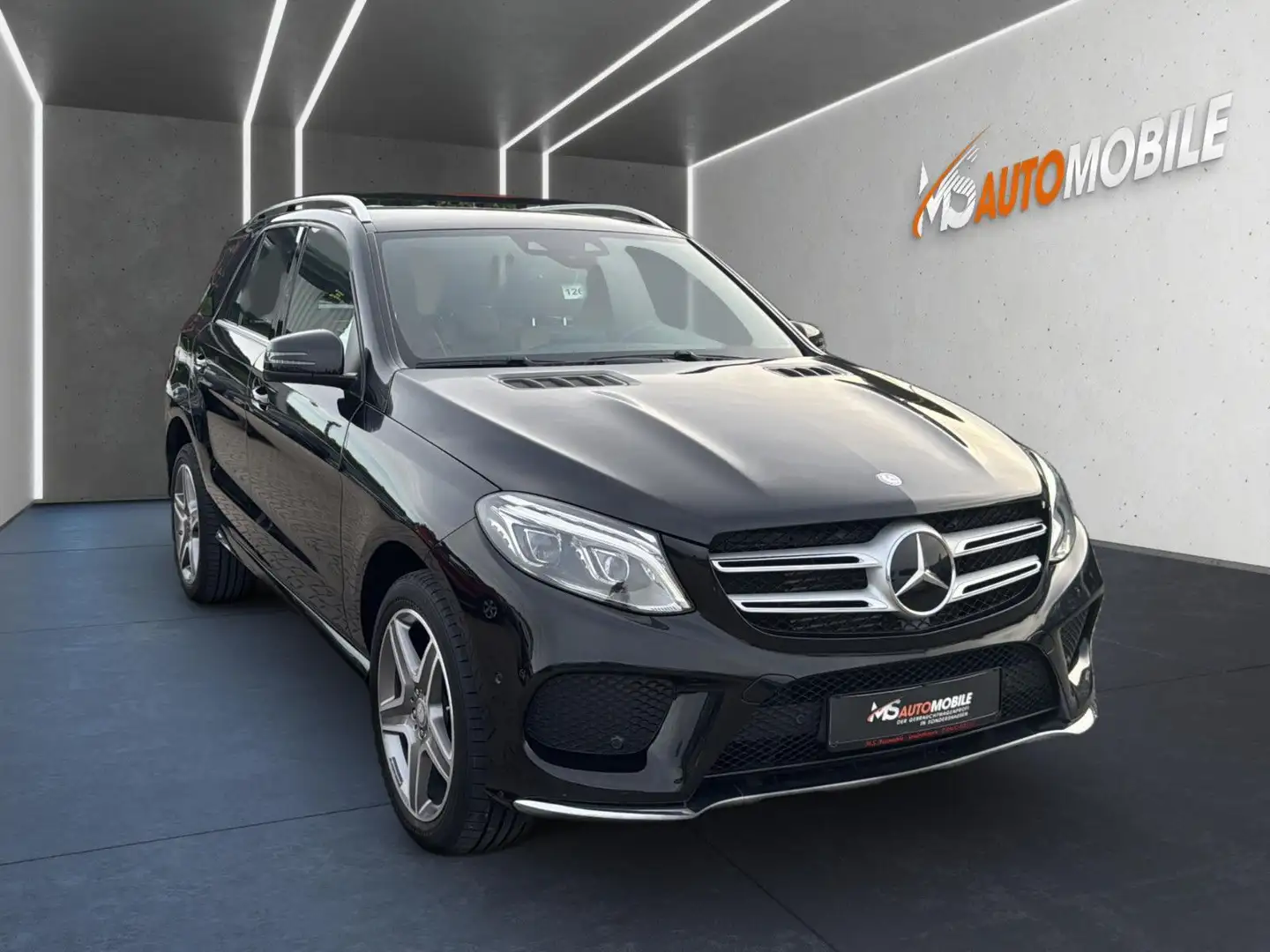 Mercedes-Benz GLE 350 d 4Matic AMG Line+DISTR+AHK+STHZG+H&K Schwarz - 2