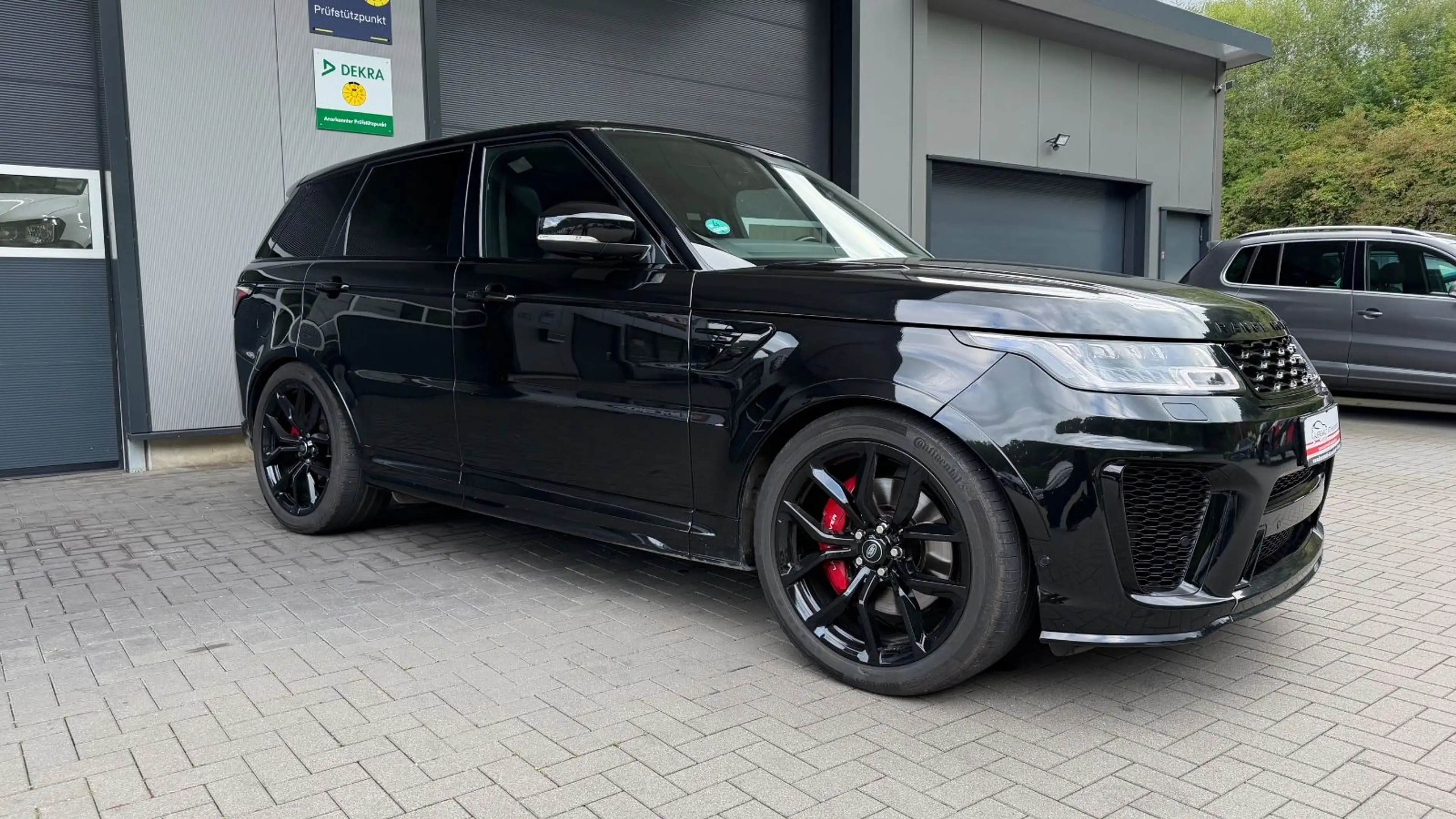 Land Rover Range Rover Sport SVR *Schalen *Luft *Pano *AHK — photo 7
