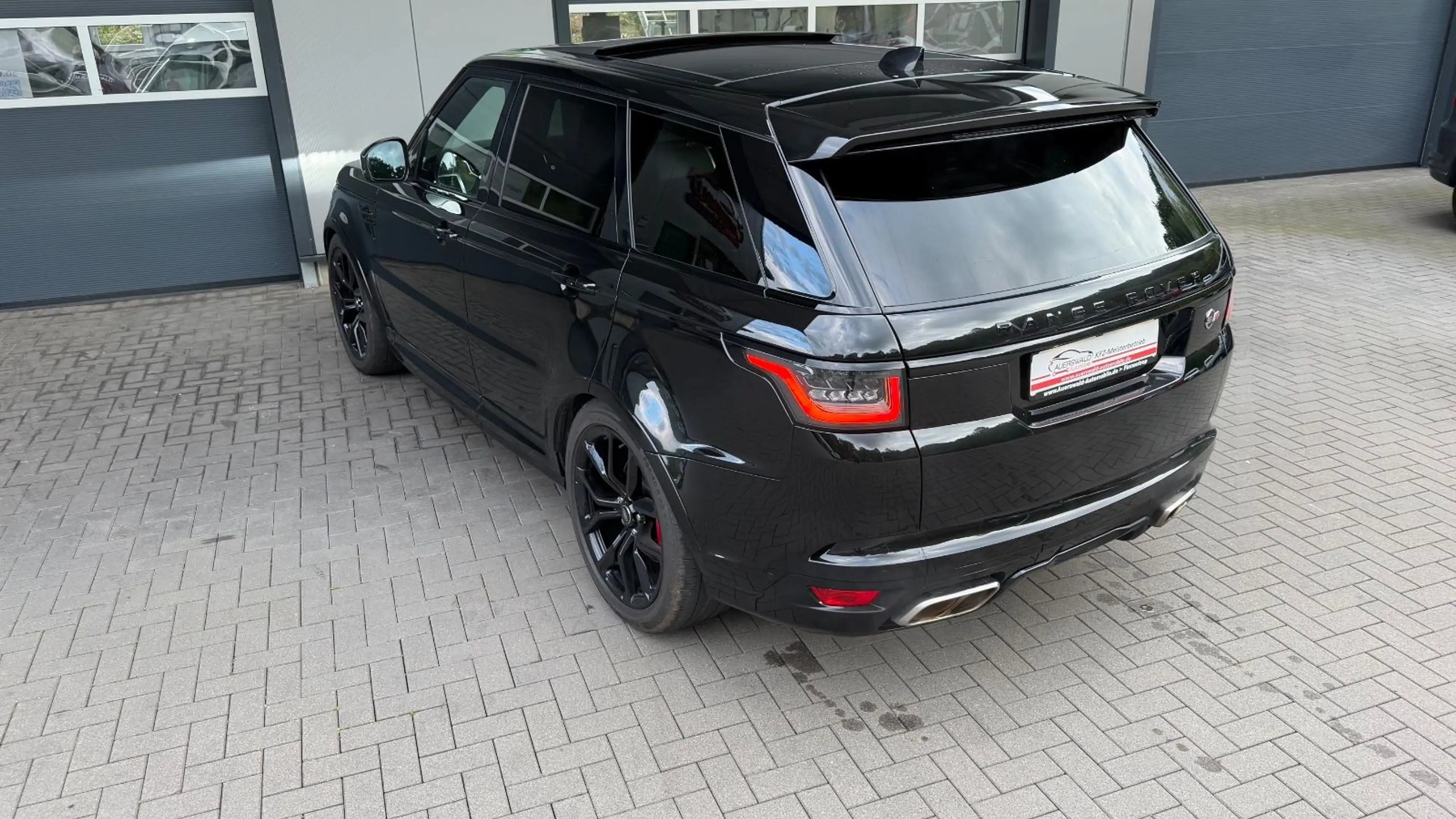 Land Rover Range Rover Sport SVR *Schalen *Luft *Pano *AHK — photo 10