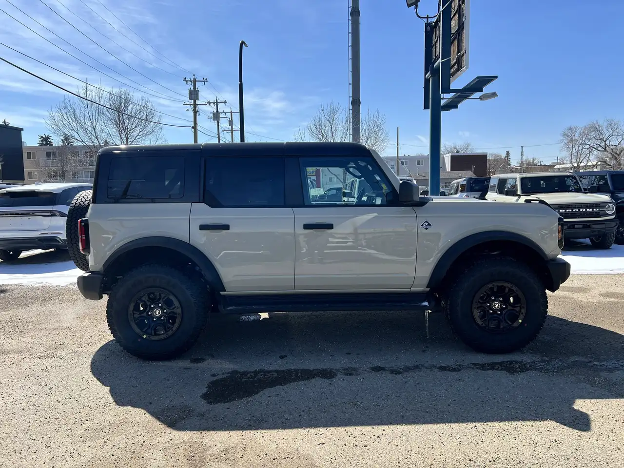 Ford Bronco снимка Ford Bronco