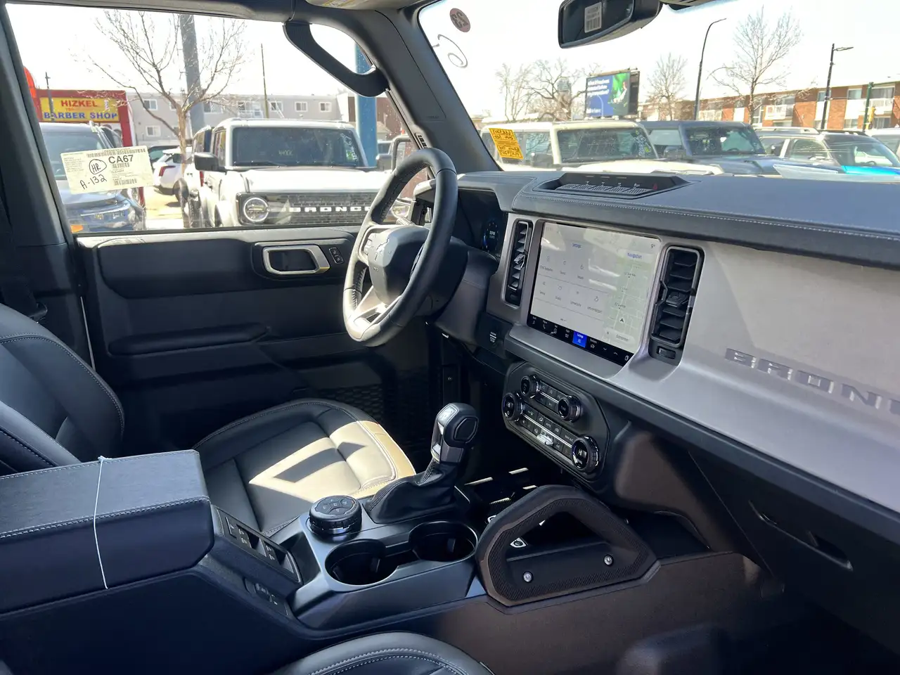 Ford Bronco снимка Ford Bronco