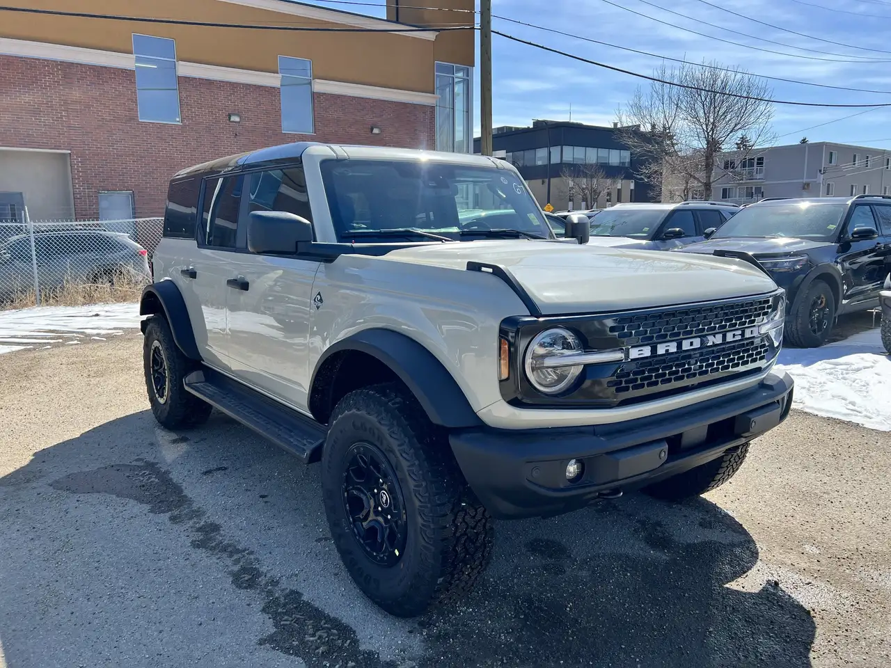Ford Bronco снимка Ford Bronco
