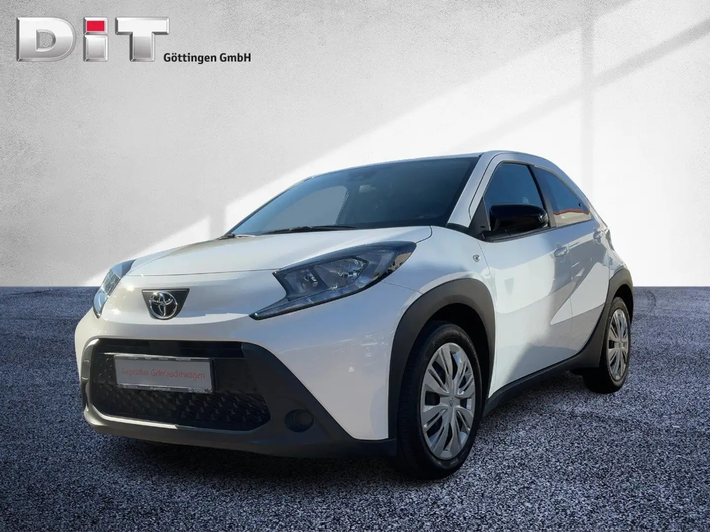 Toyota Aygo 1.0 Play Navi+SHZ+2xKlima+Fernlichtass. Blanc - 2