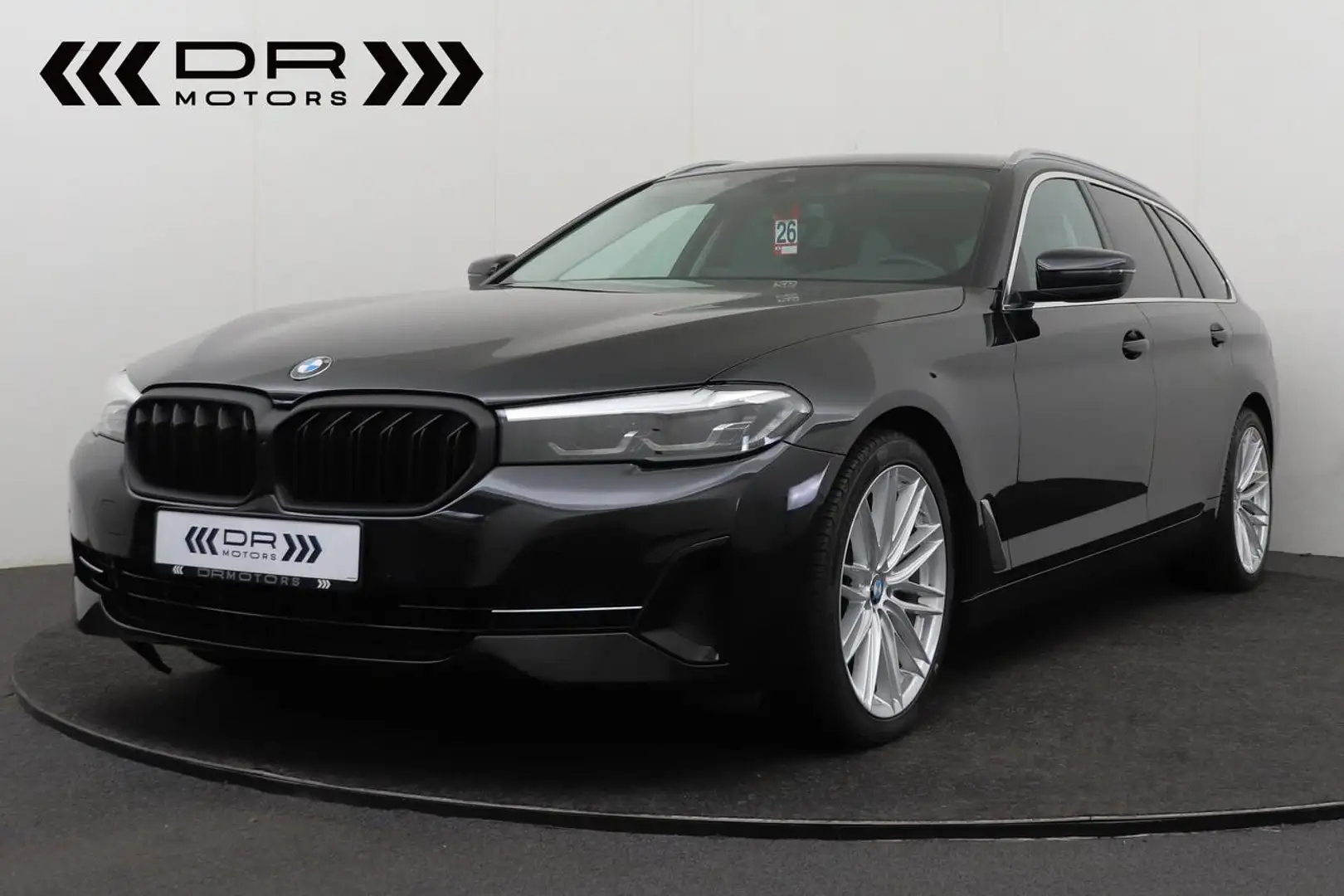 BMW 518 dA TOURING -FACELIFT - LEDER - APPLE CARPLAY/AN... Negru - 1