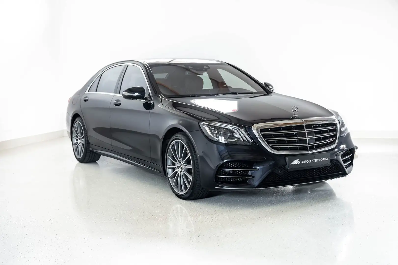 Mercedes-Benz S 560 e L AMG CHAUF FIRST CLASS ENTERT NAPPA VOLL Albastru - 1