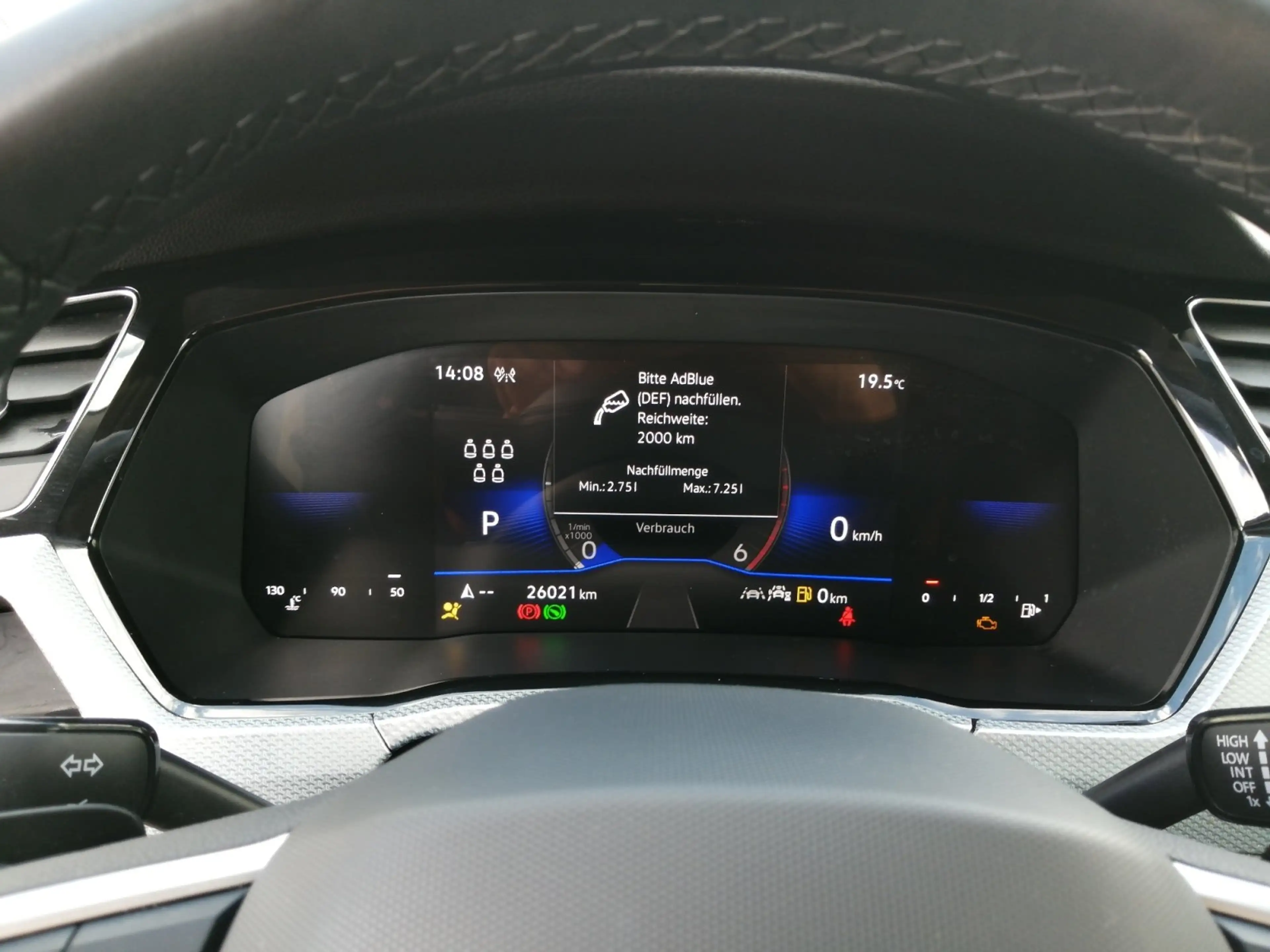 Volkswagen Touran 2.0TDI ENERGY DSG Kam.,PDC,Virtual,ACC — photo 15