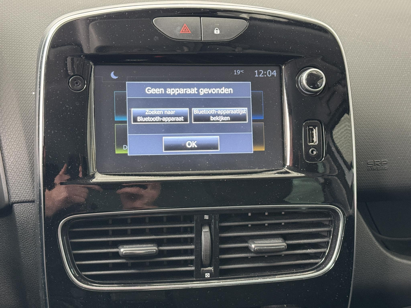 Renault Clio 0.9 TCe Limited | Apple CarPlay / Android Auto | N — photo 27