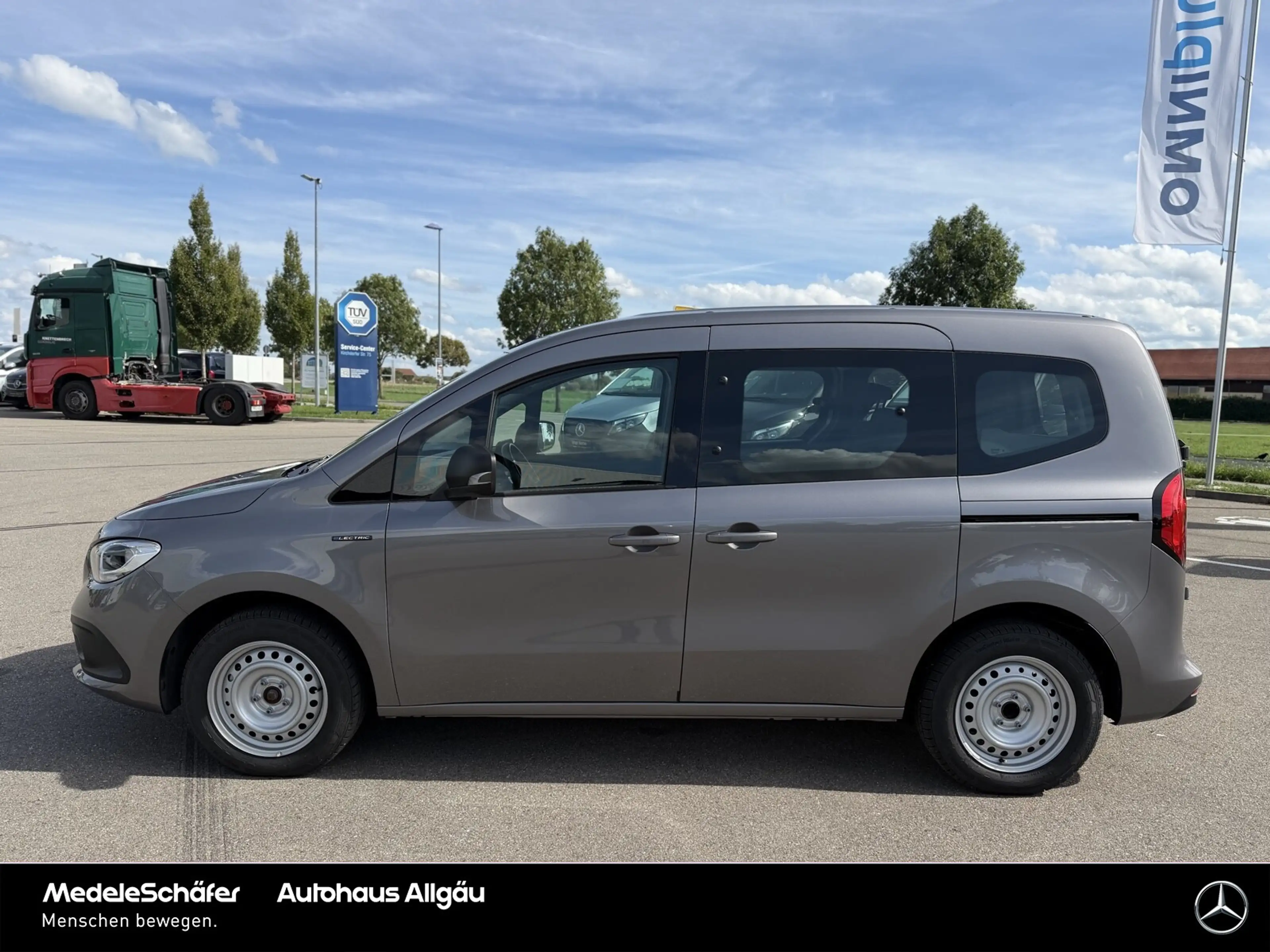 Mercedes-Benz Citan eCitan Tourer PRO DC 75kW NAVI HECKTÜREN KAMERA — photo 2