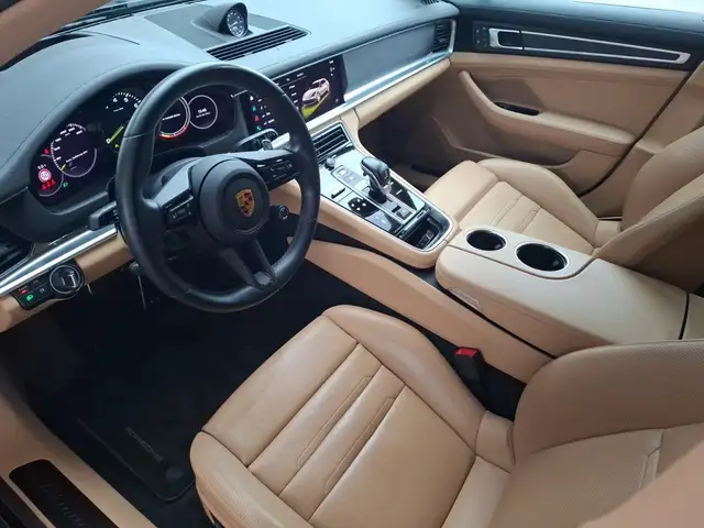 Porsche Panamera 4 E-Hybrid Head-Up DAB RFK Ansicht 7