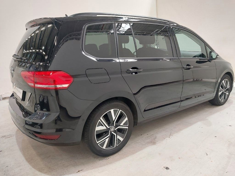 Volkswagen Touran Comfortline AHK ACC STHZ RFK DYN QI EzOp. — photo 7