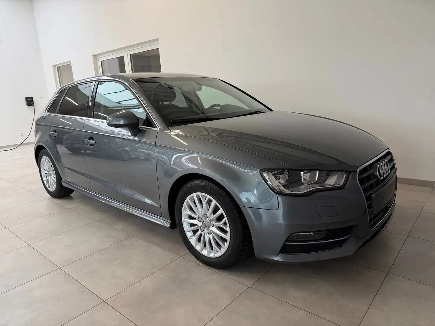Audi A3 A3 1.6 TDI Sportback (clean diesel) Attraction - 1