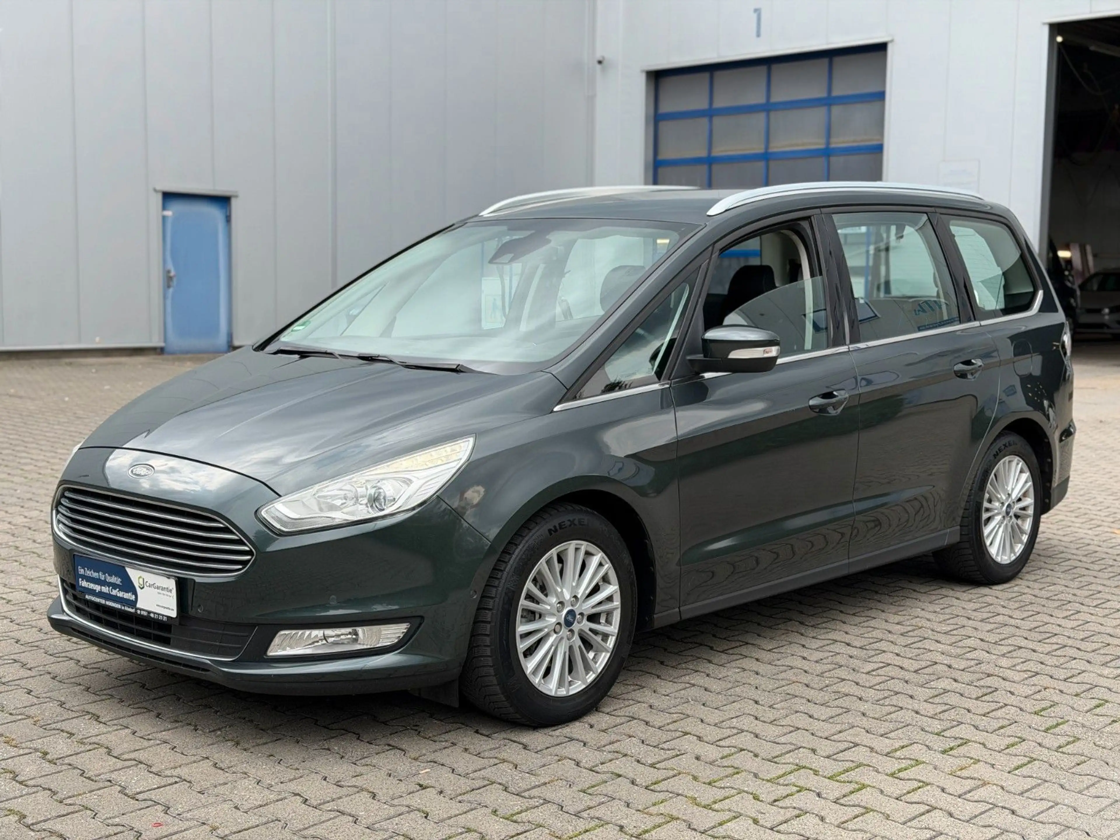 Ford Galaxy Titanium Garantie*7 Sitzer*KeyL*Navi*PDC — photo 7