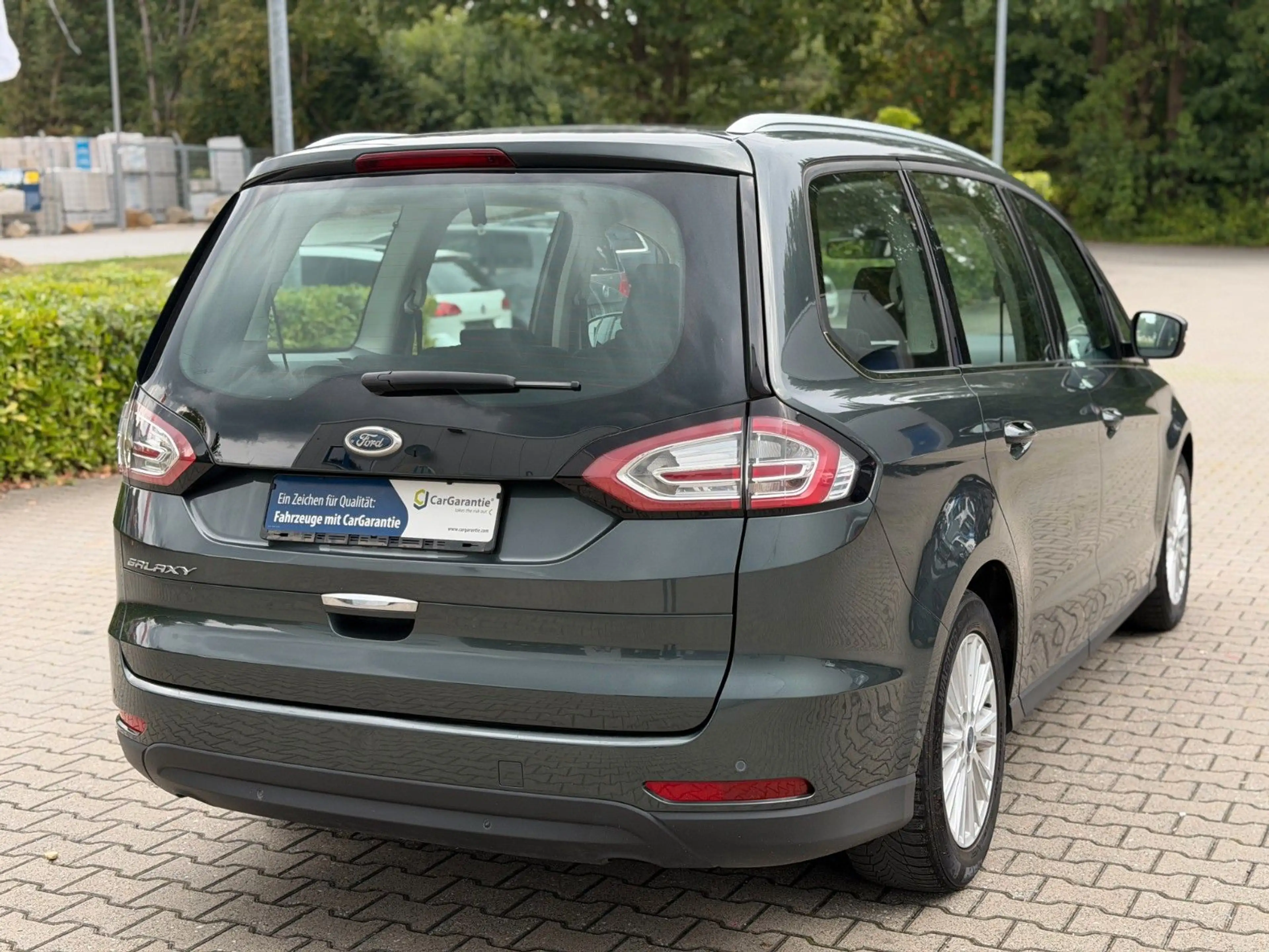 Ford Galaxy Titanium Garantie*7 Sitzer*KeyL*Navi*PDC — photo 10