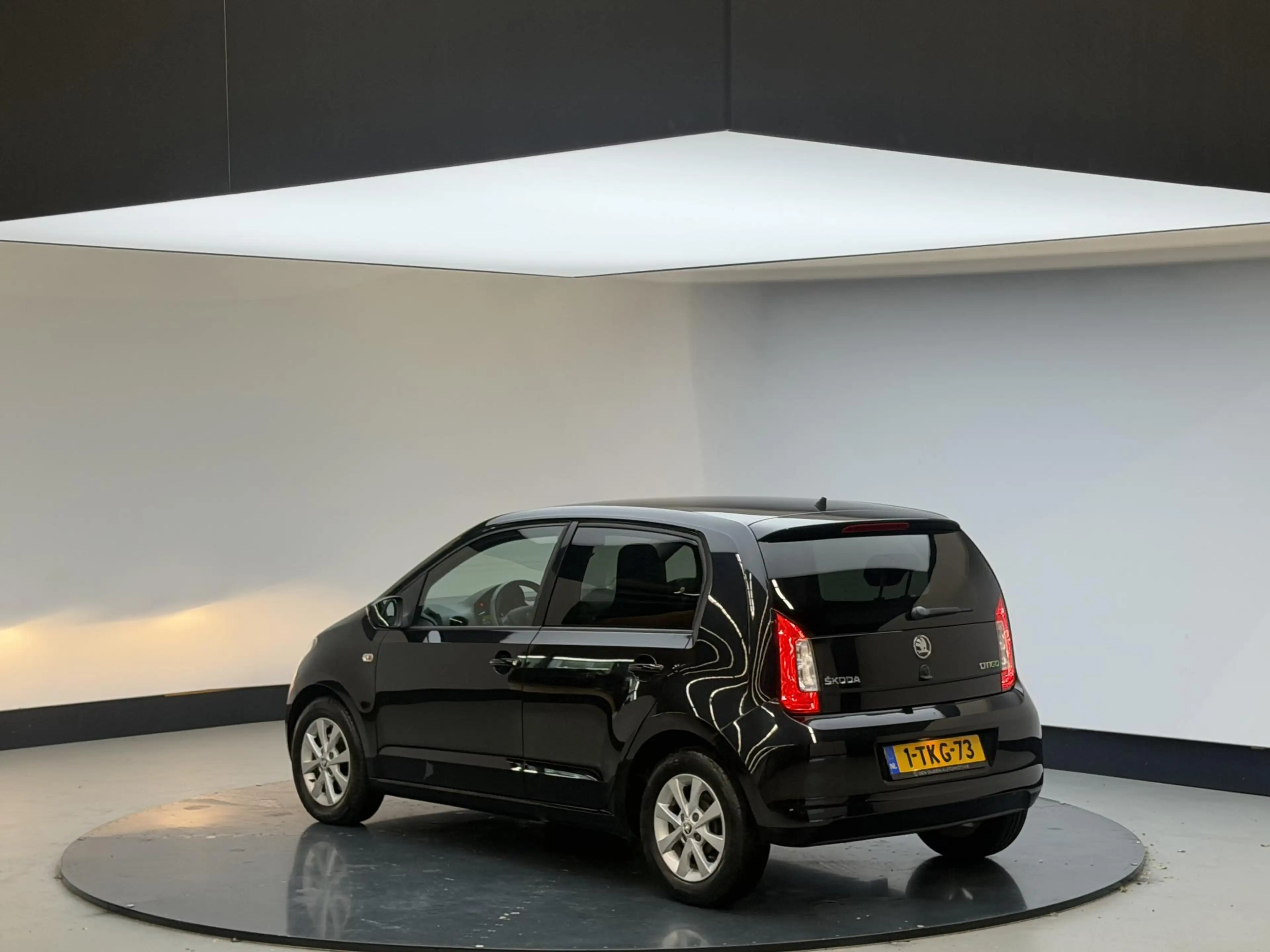 Skoda Citigo 1.0 Greentech Drive | Cruise | Airco | 1e eigenaar — photo 2