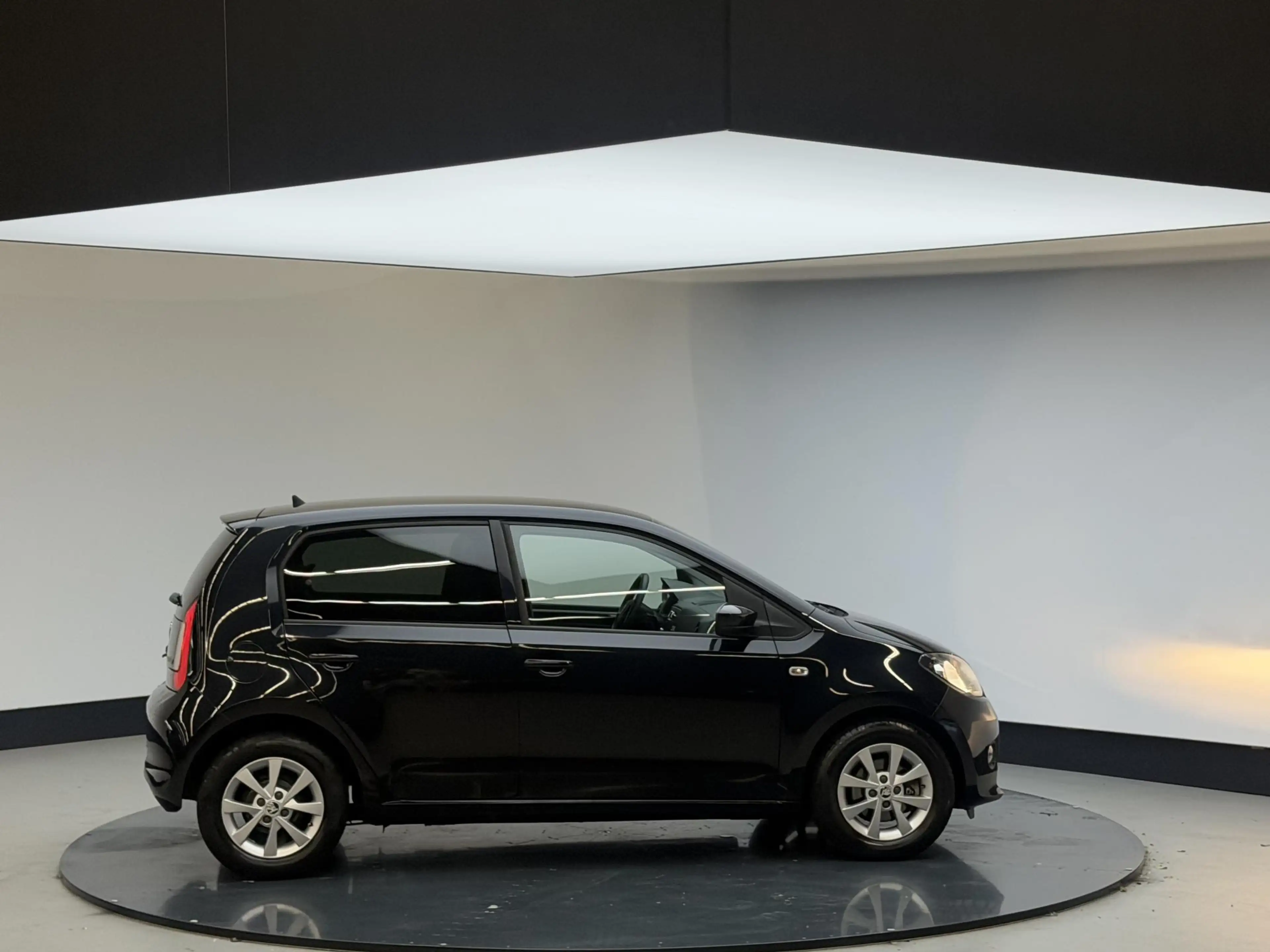 Skoda Citigo 1.0 Greentech Drive | Cruise | Airco | 1e eigenaar — photo 11