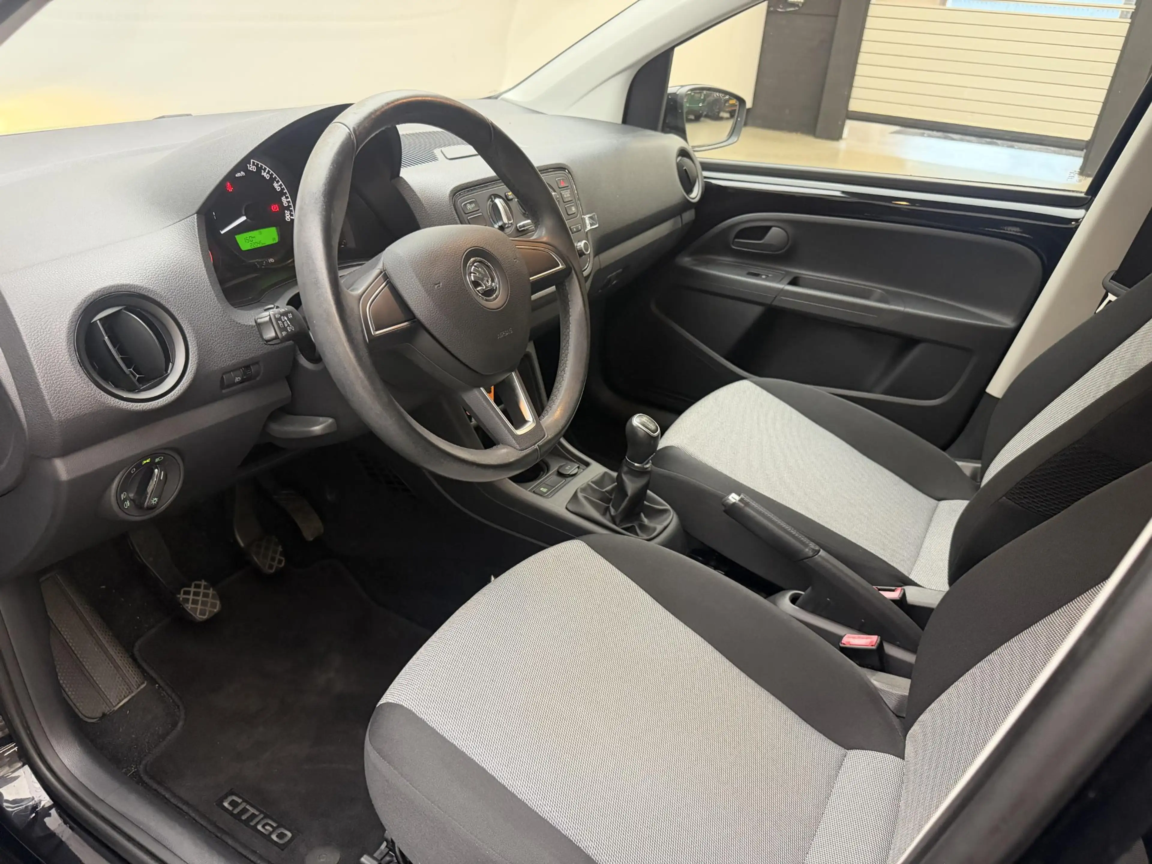 Skoda Citigo 1.0 Greentech Drive | Cruise | Airco | 1e eigenaar — photo 3