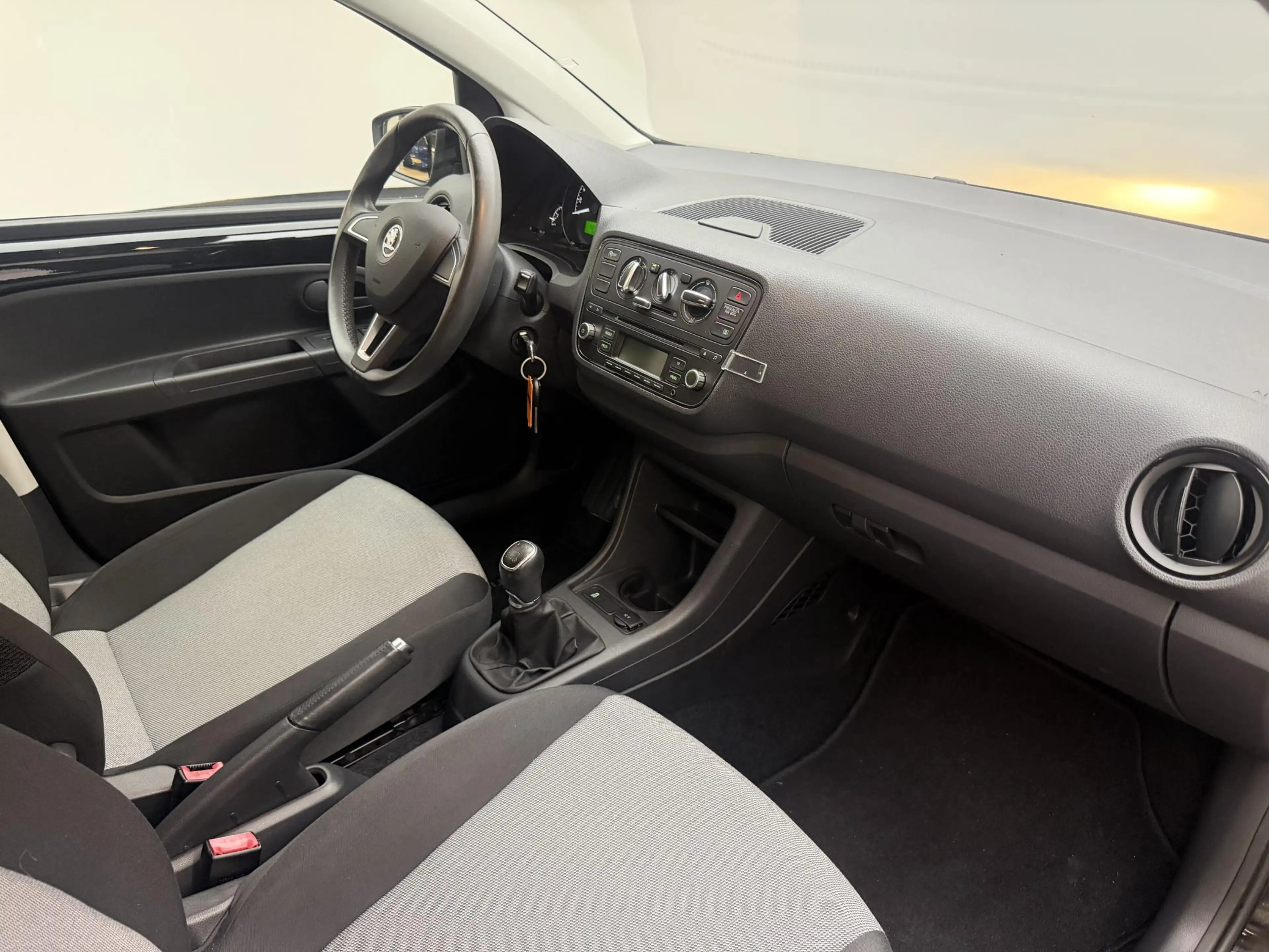 Skoda Citigo 1.0 Greentech Drive | Cruise | Airco | 1e eigenaar — photo 5