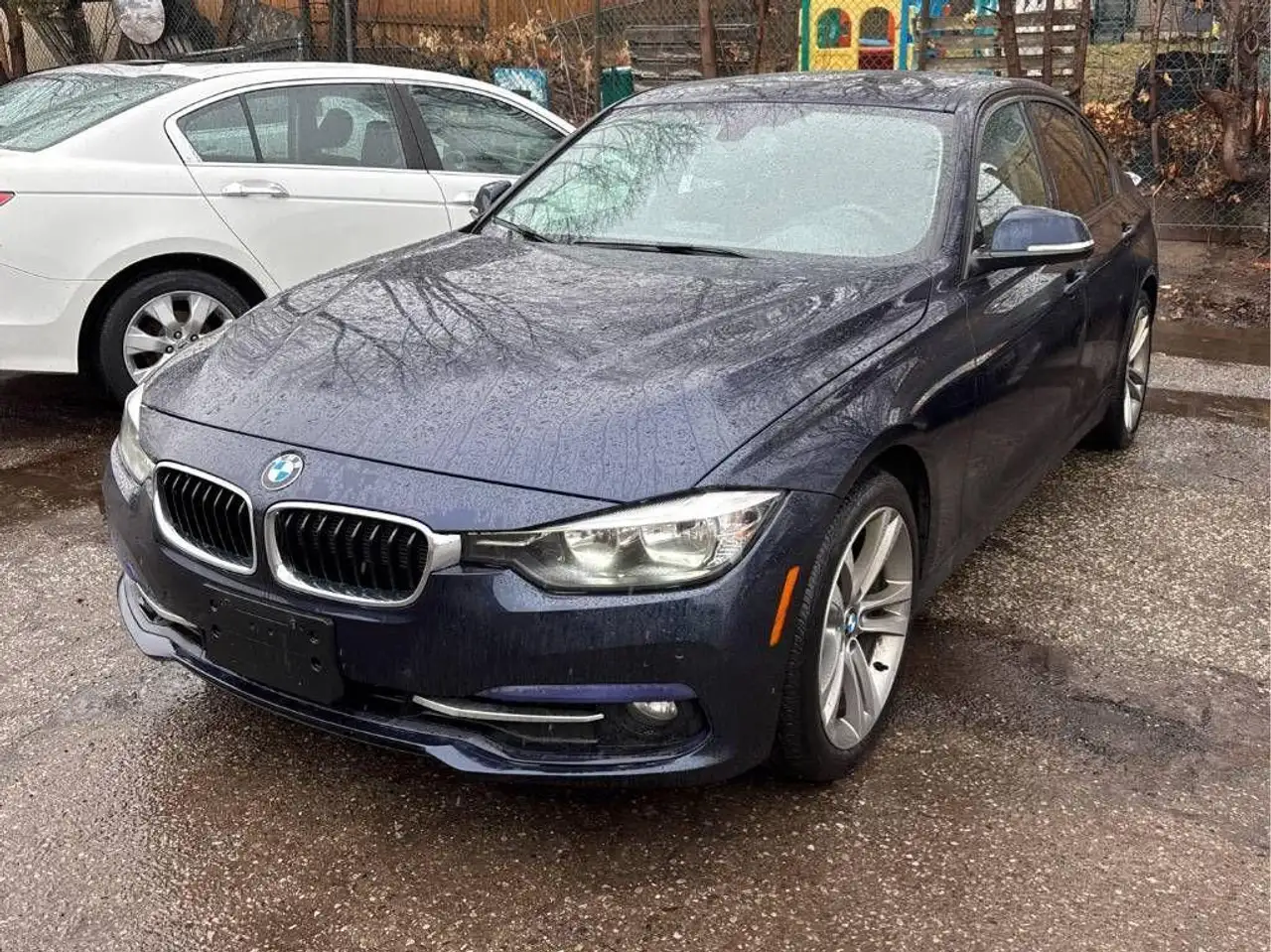 BMW 3 Series photo BMW 3 Series