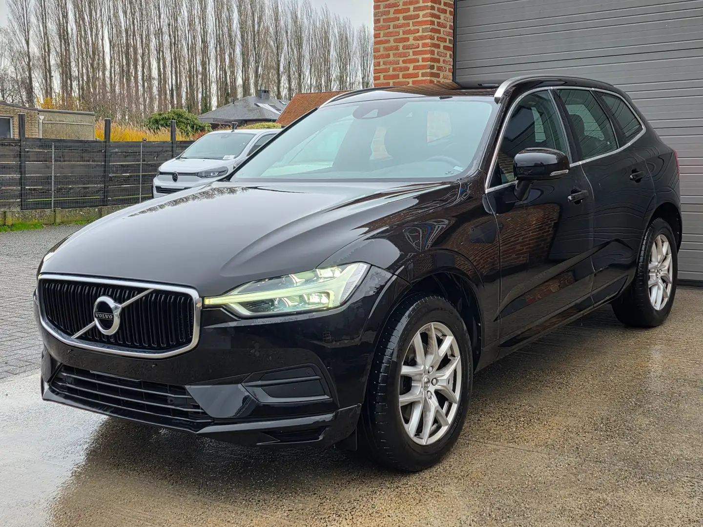 Volvo XC60 D4 Automaat - 2019 - 165.000KM - 163PK - Euro 6d Zwart - 2