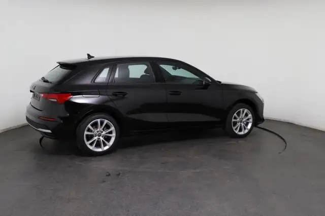 Audi A3 view 8